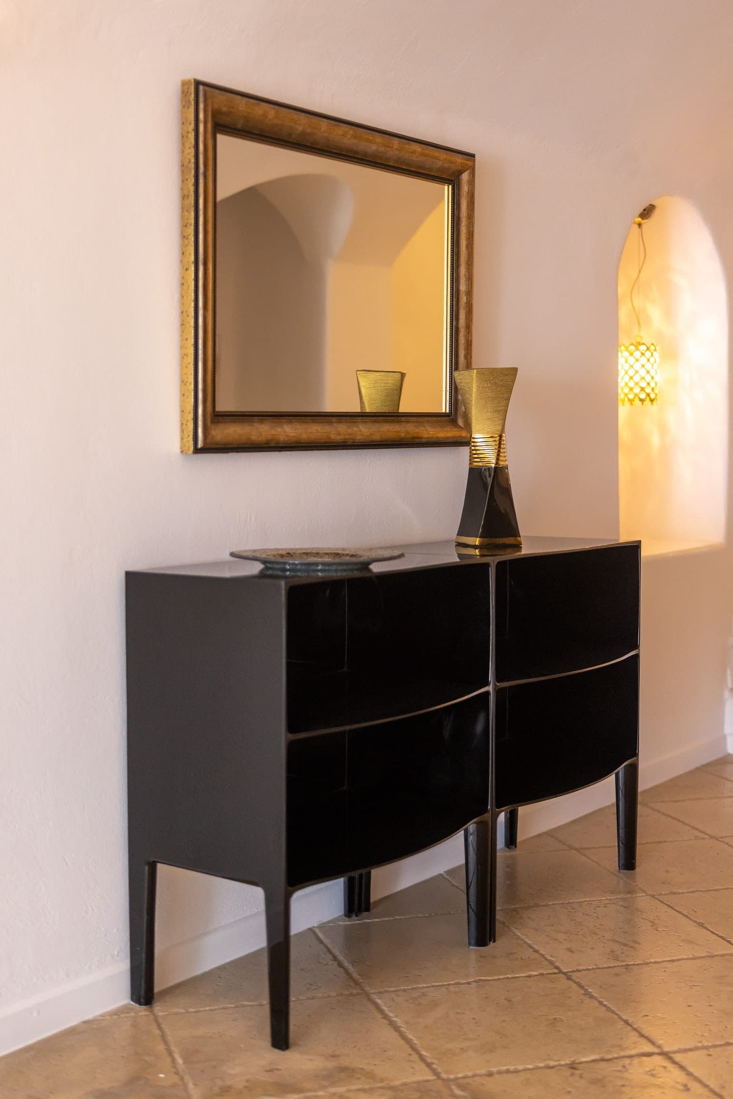 Golden Echo | Outdoor & Indoor Jacuzzi Suite, Imerovigli – photo 11 of 45