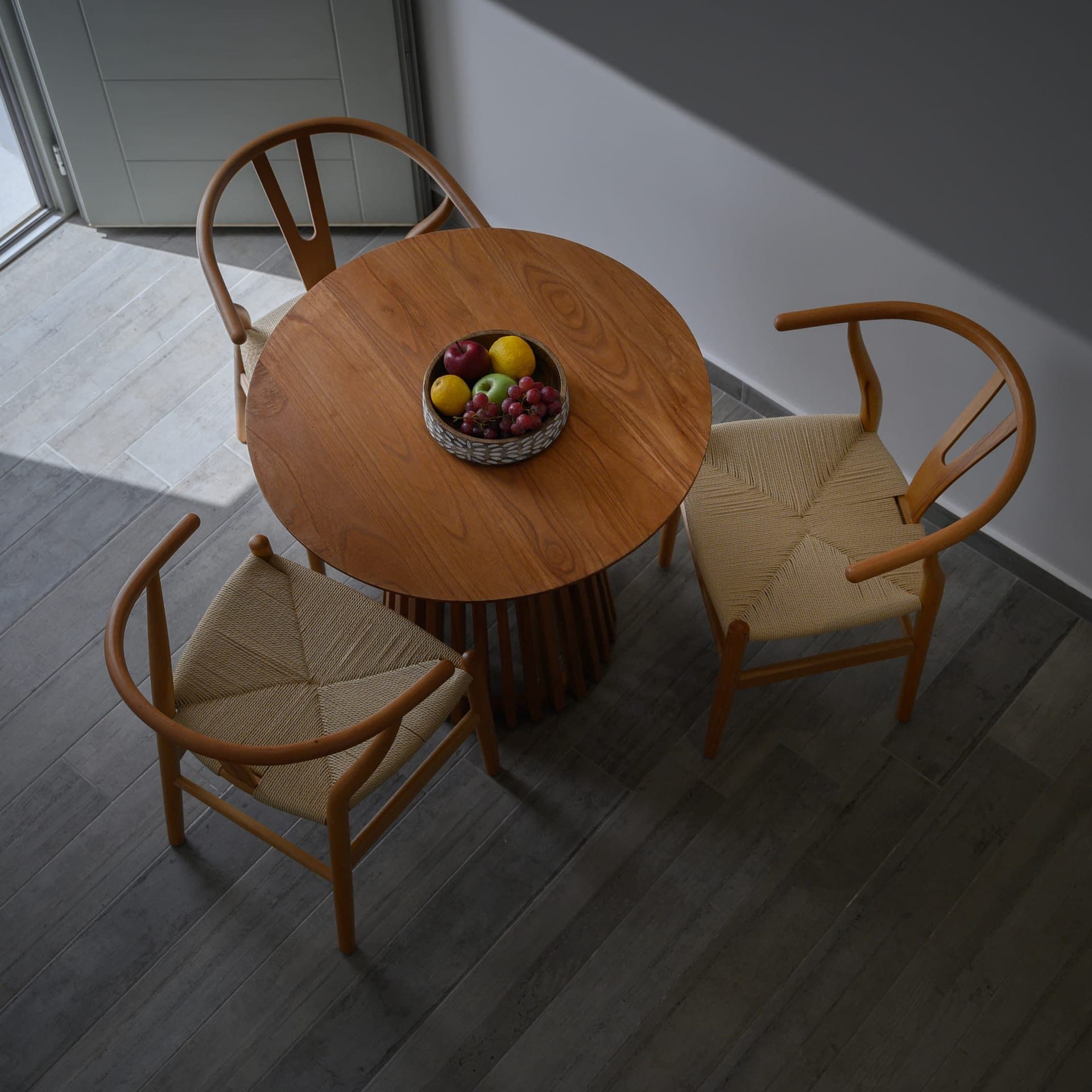Gold Diamond Suite With Hot Tub, Fira – photo 10 of 25