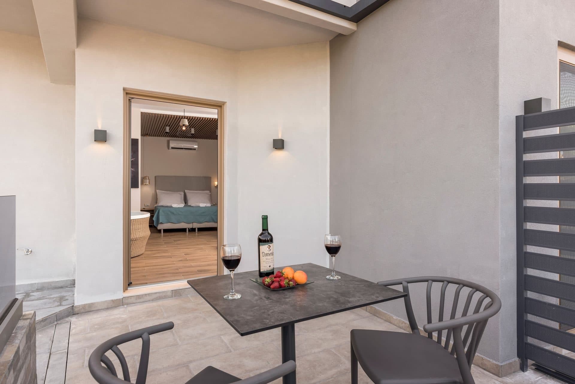 Luxury Room with Jacuzzi - Shared Kitchen - Sea View, Daratsos – photo 31 of 49