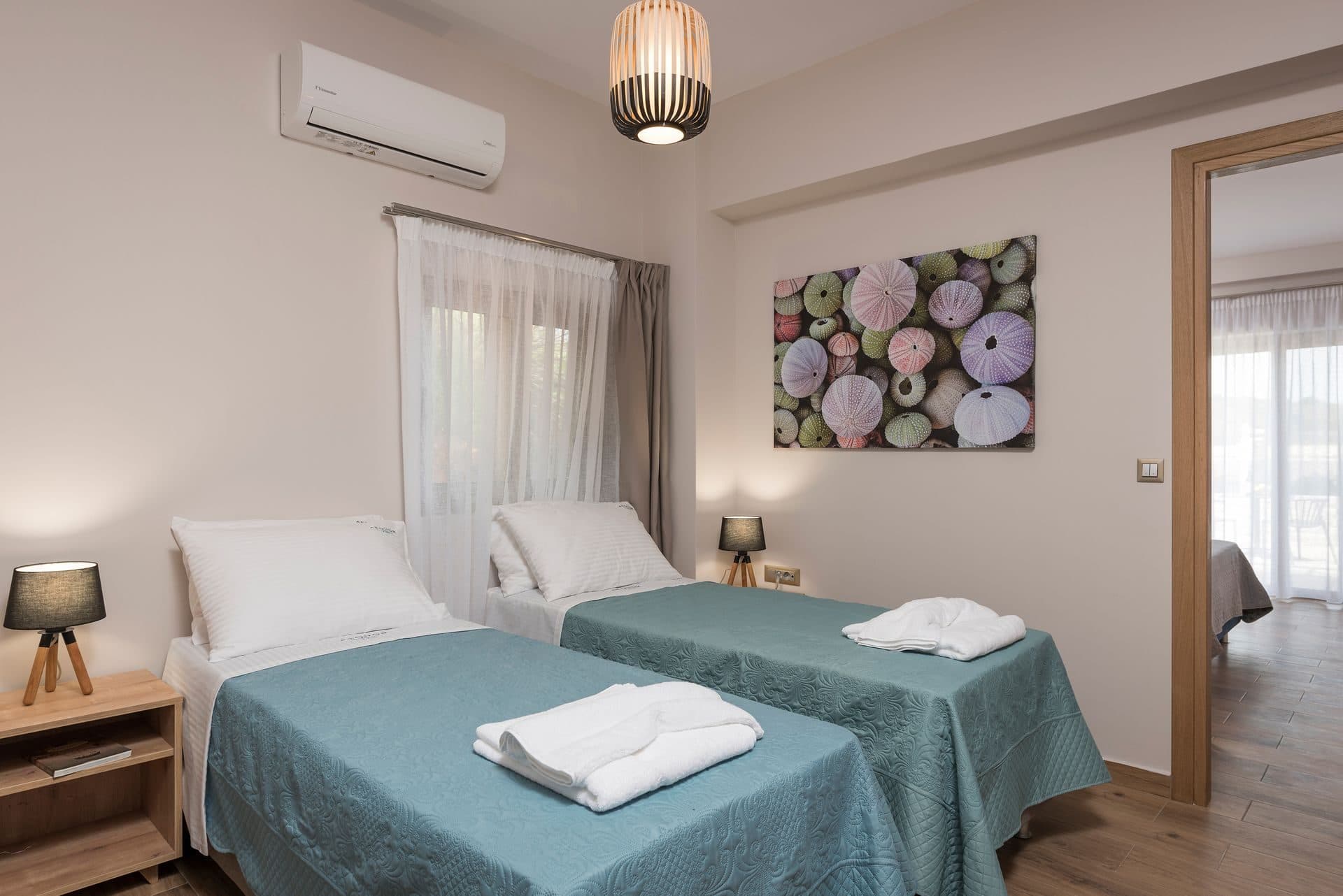 Luxury Family Room - Side Sea View (up to 4 guests), Daratsos – photo 6 of 21