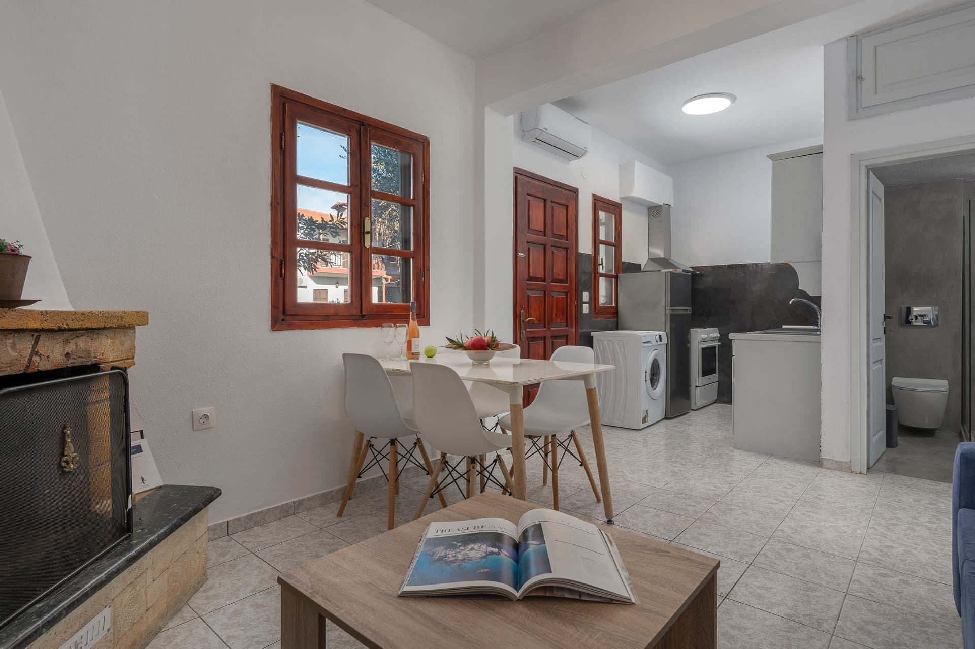 Two Bedroom Suite, Afytos – photo 2 of 17