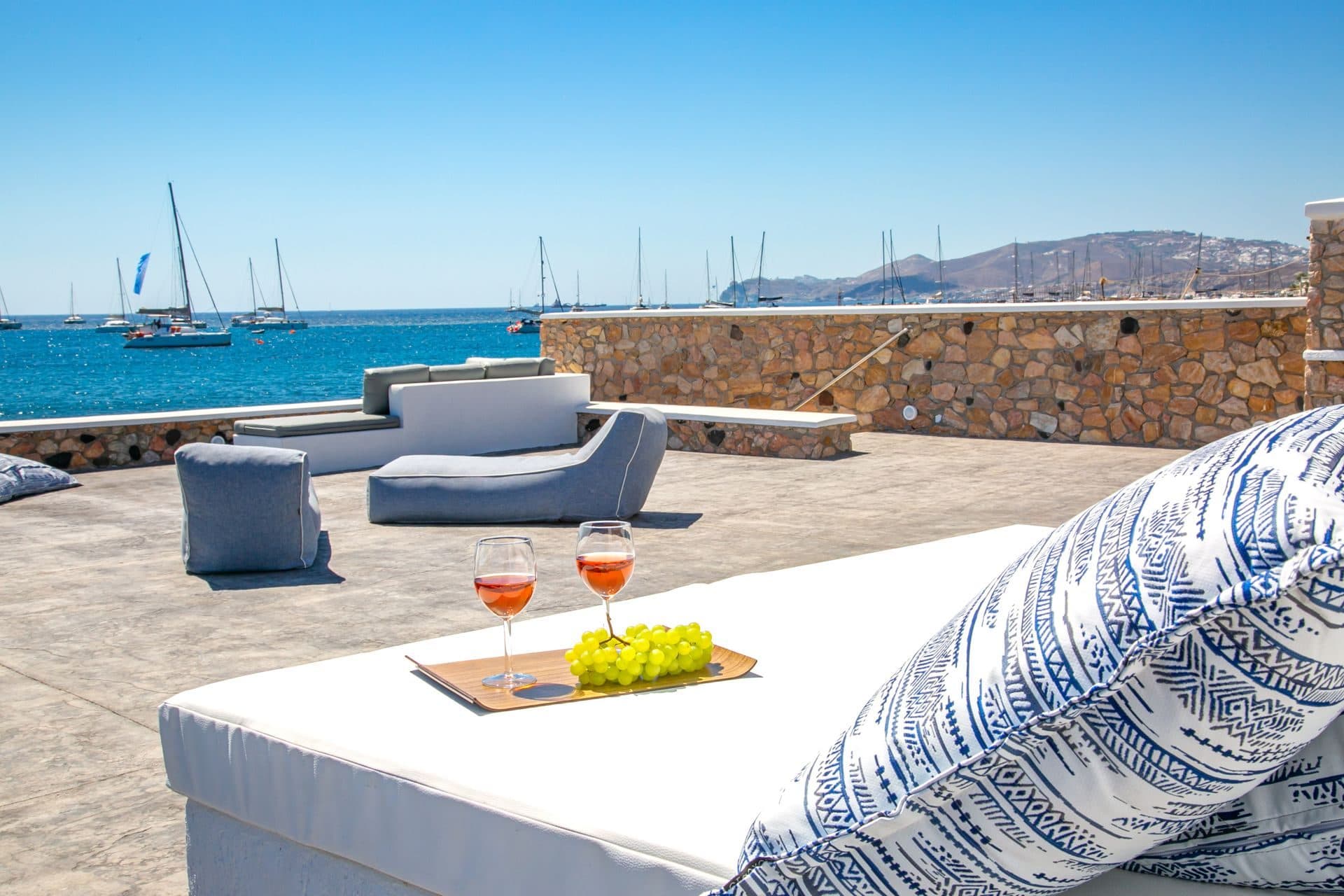 Aegean Melody Suites Santorini, Exomitis – photo 10 of 17