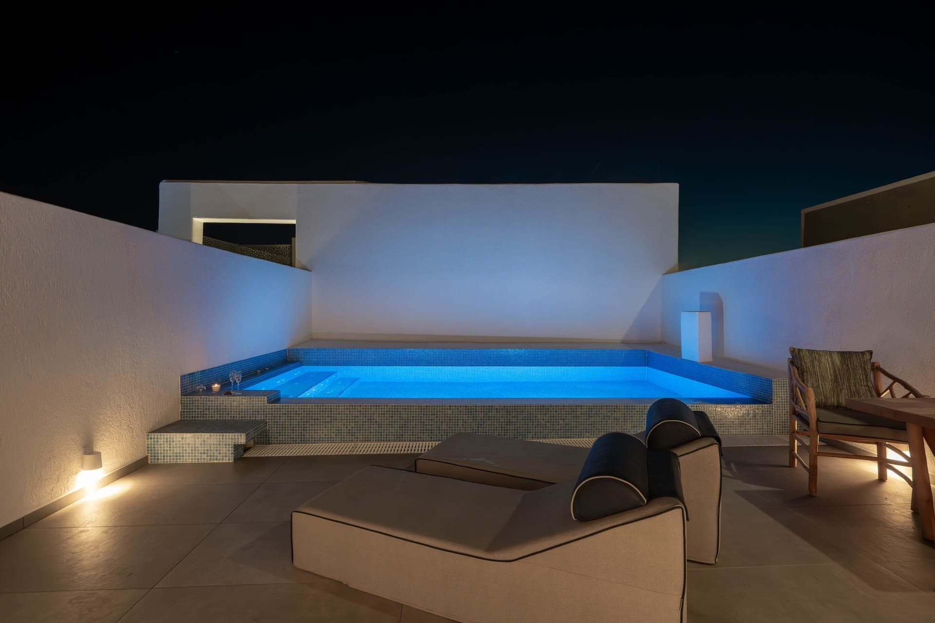 King suite with private jetted swimming pool, Exomitis – photo 4 of 23