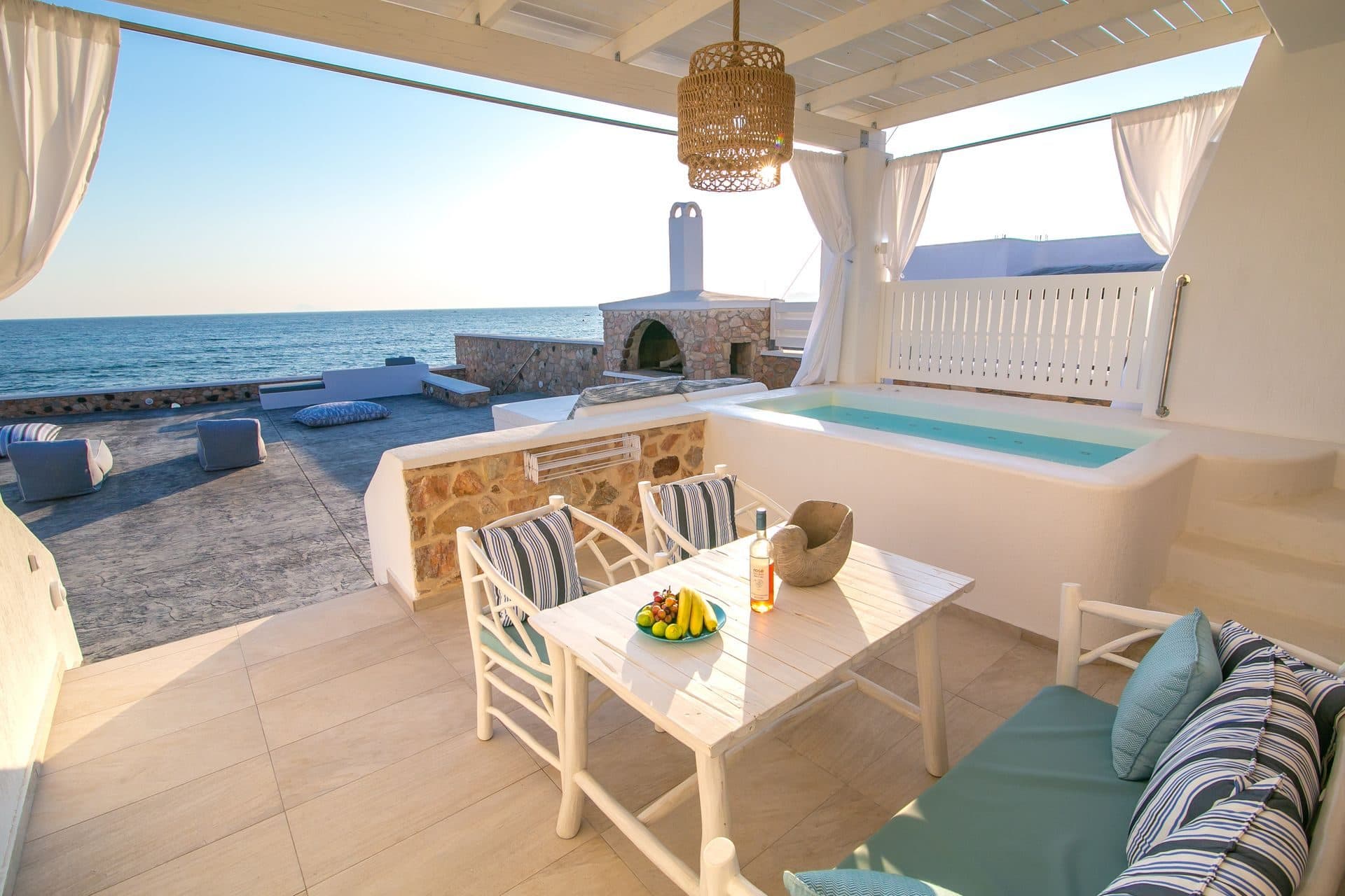 Elegant Suite with outdoor private hot tub & beachfront, Exomitis – photo 14 of 24