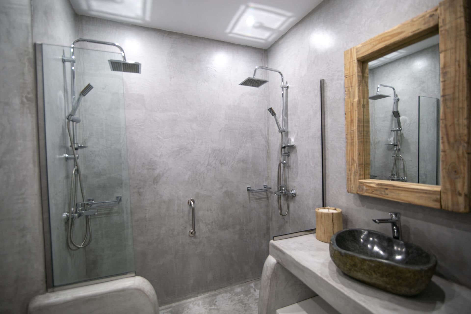 Luxury two-bedroom suite with private hot tub on the beachfront, Exomitis – photo 7 of 56