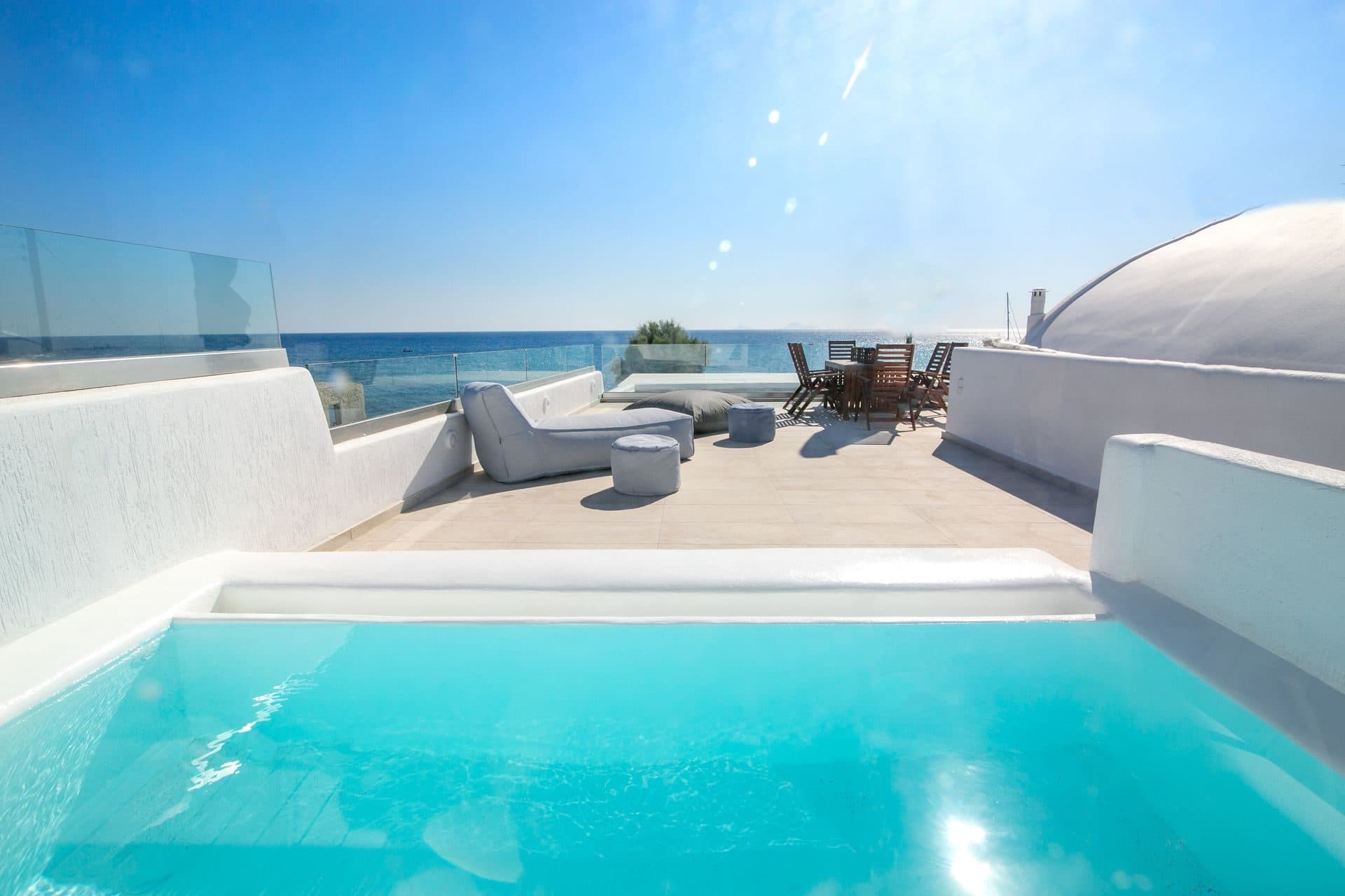 Executive Duplex Three Bedroom Villa with two hot tubs and beach front, Exomitis – photo 32 of 50