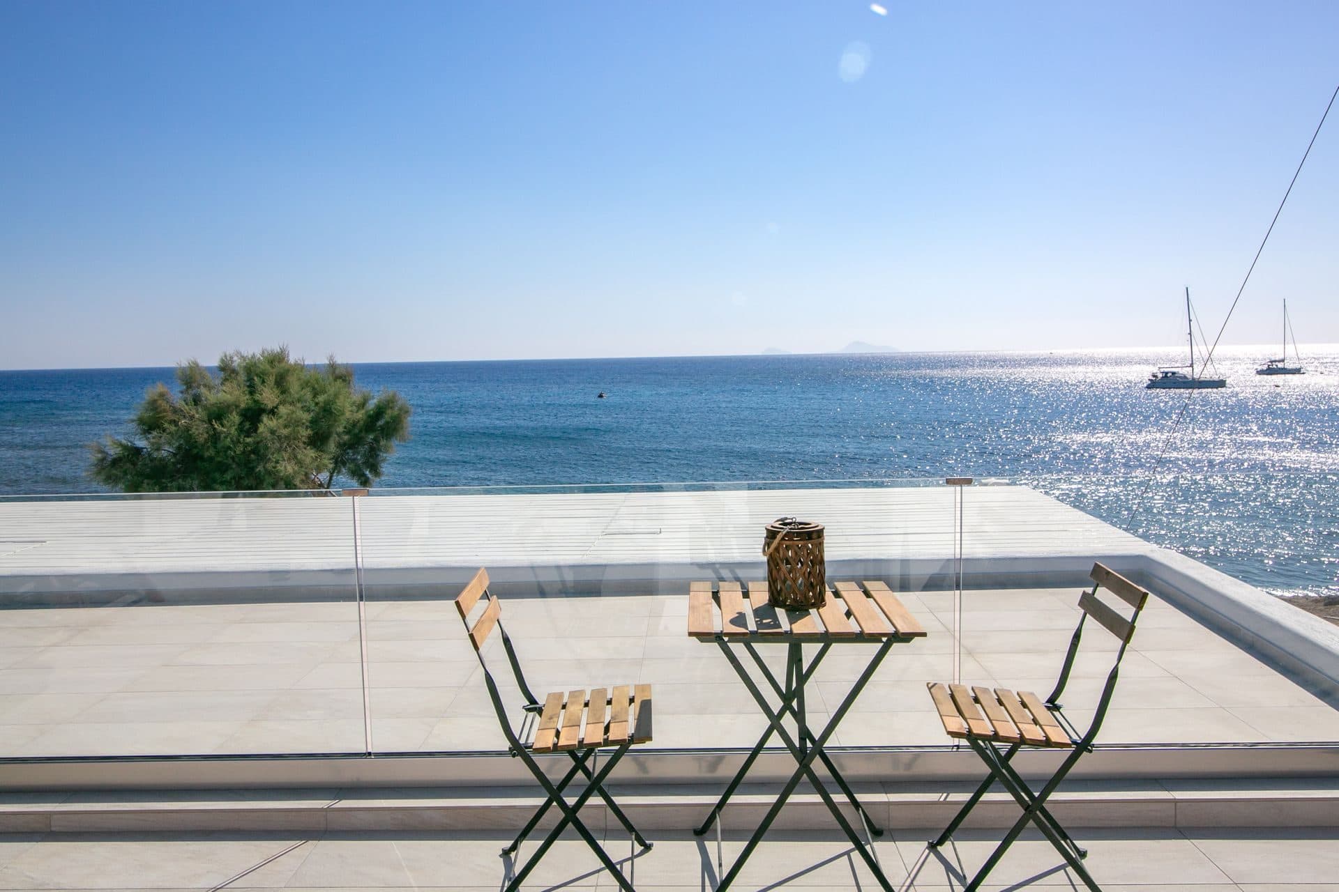 Executive Duplex Three Bedroom Villa with two hot tubs and beach front, Exomitis – photo 39 of 50