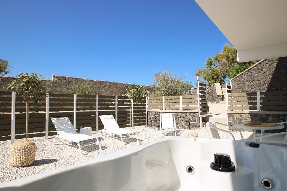 Airy Suites Santorini, Finikia – photo 4 of 5