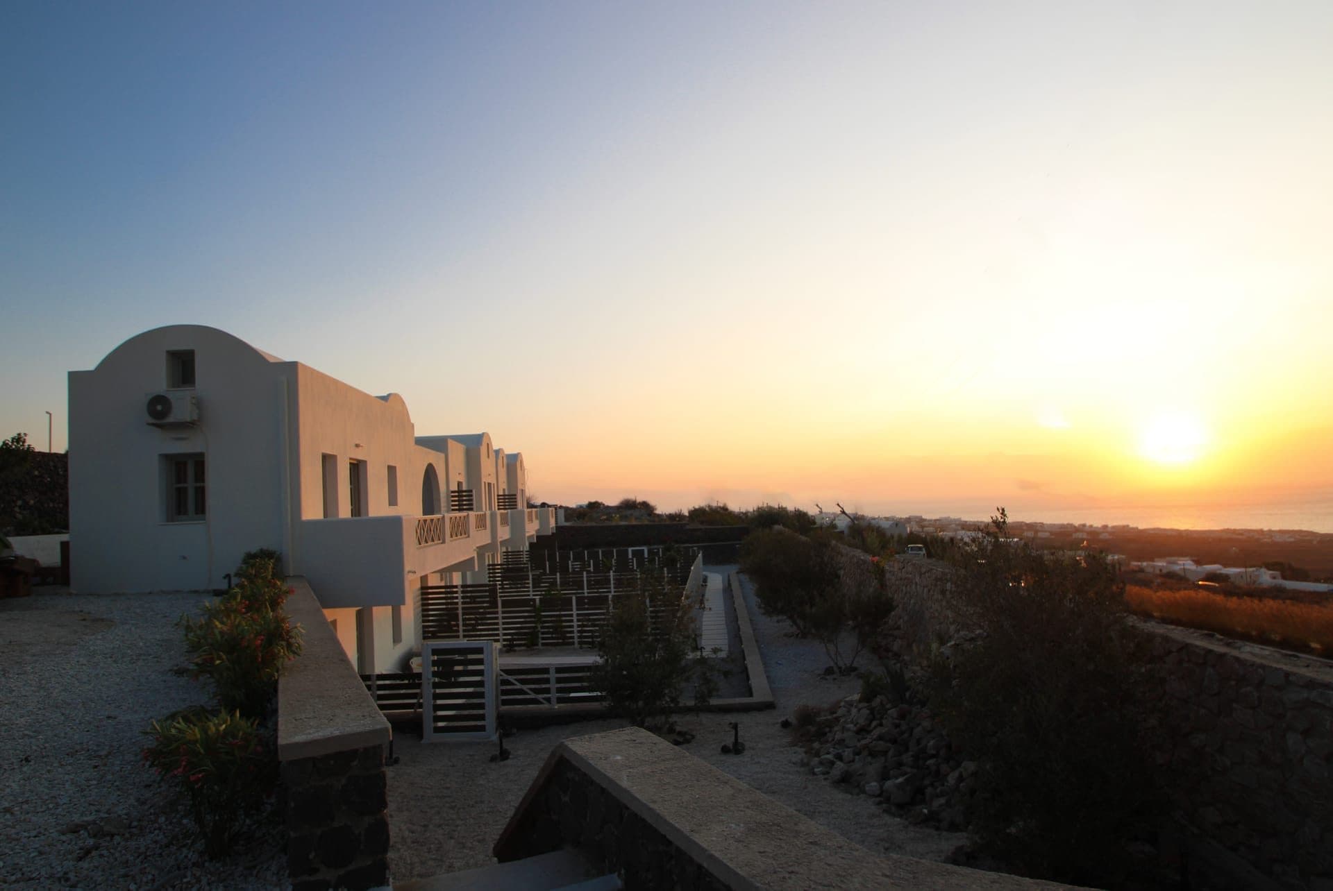 Airy Suites Santorini, Finikia – photo 2 of 5