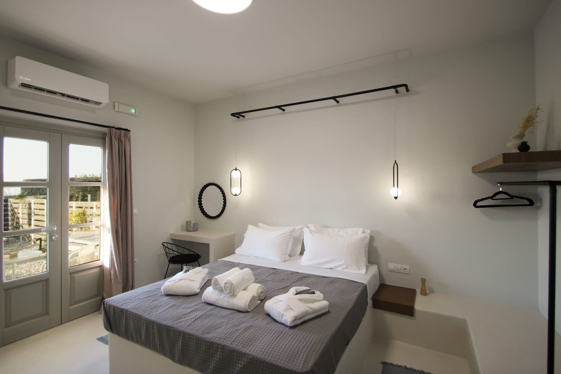 Junior Suite with Hot Tub and Garden View, Finikia – photo 15 of 27
