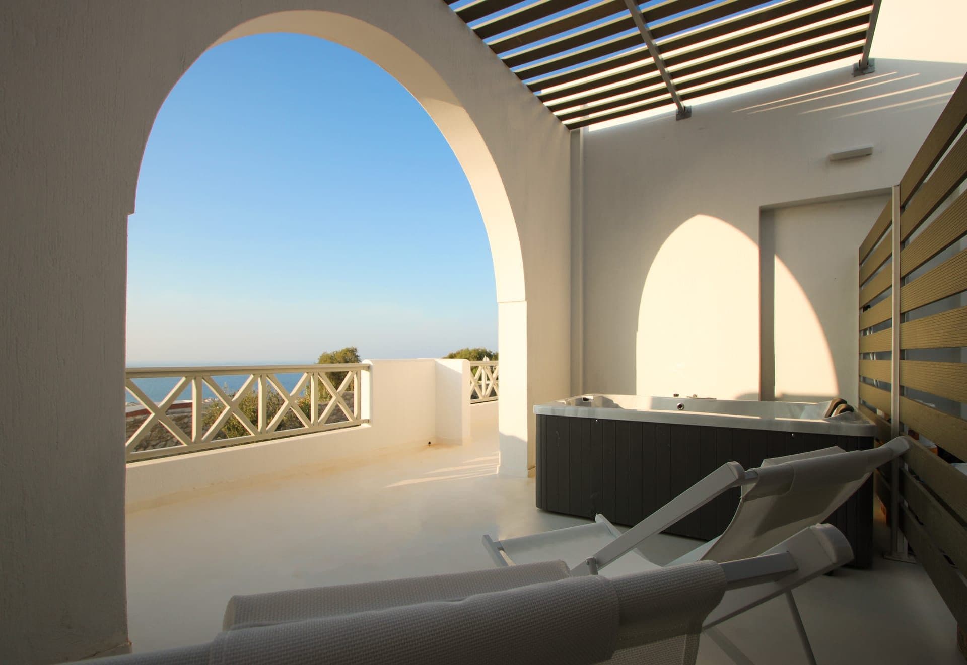 Maisonette with Sea view & Hot tub, Finikia – photo 3 of 35