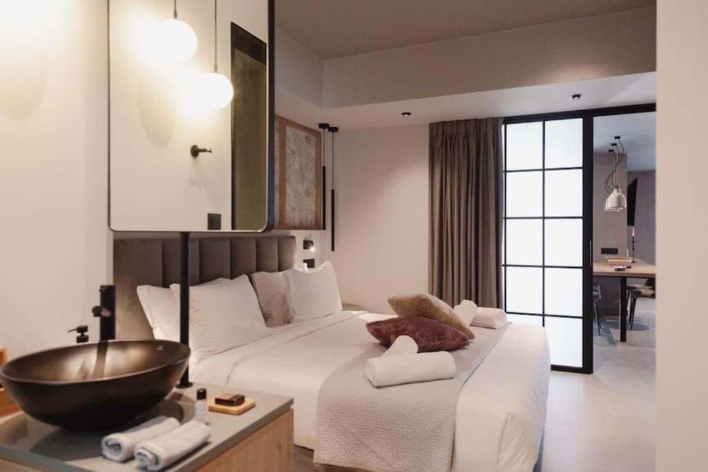 Orama Luxury Suite with private pool, Piskopiano – photo 2 of 48
