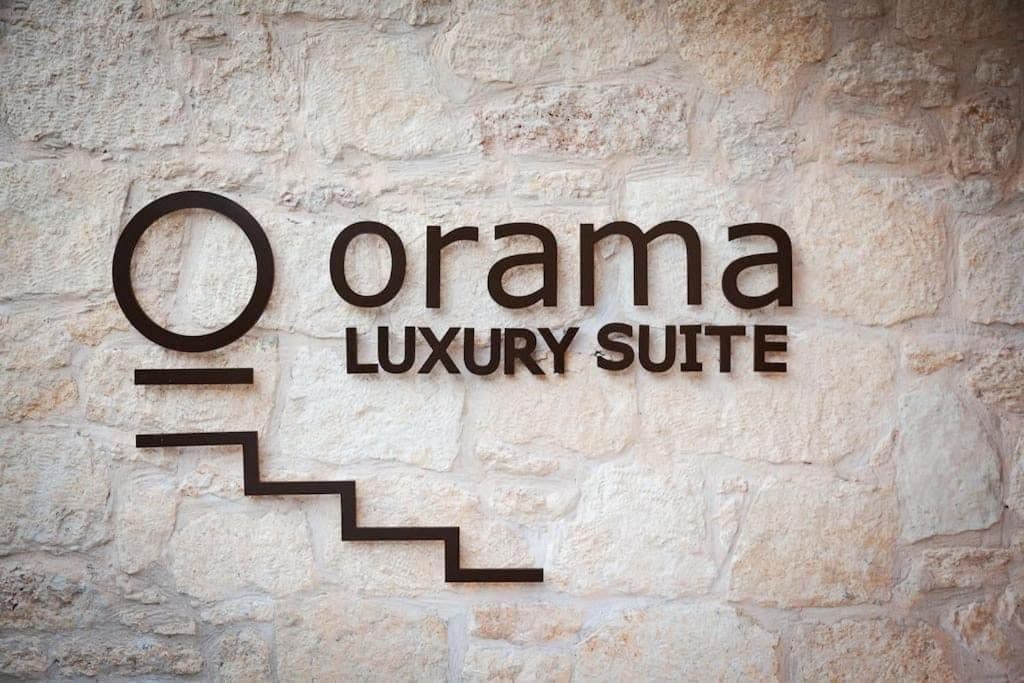 Orama Luxury Suite with private pool, Piskopiano – photo 45 of 48