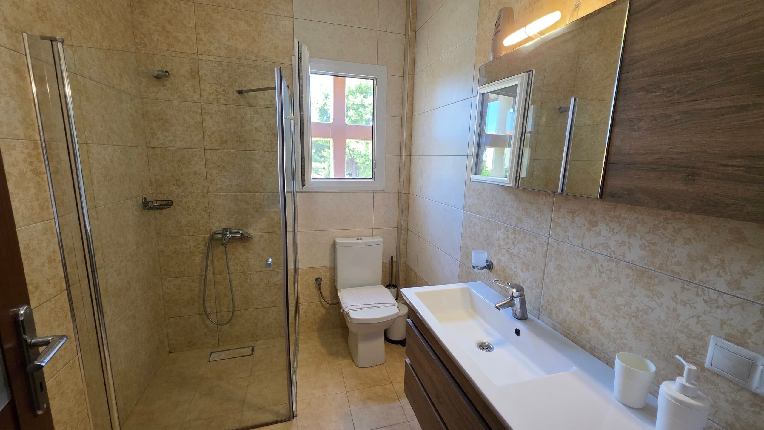 Pefkohori 4 Bedroom Villa with BBQ, Garden and Parking near the Beach, Pefkochori – photo 7 of 29