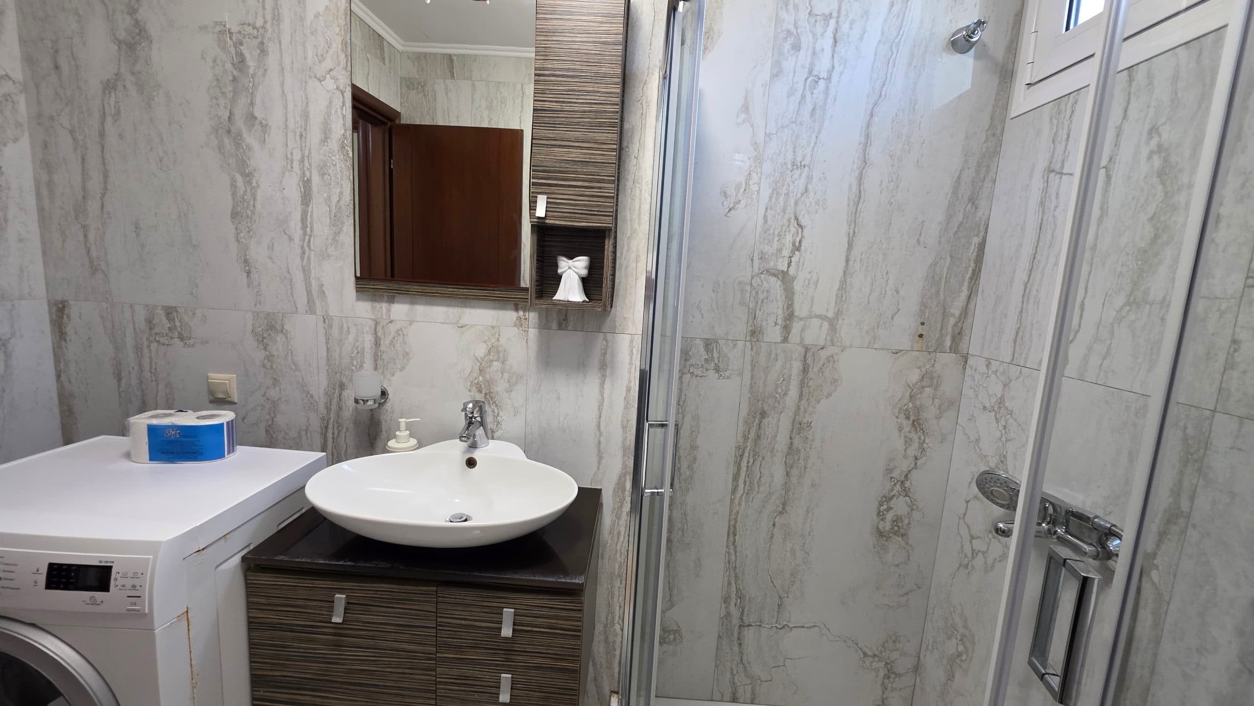 Pefkohori 4 Bedroom Villa with BBQ, Garden and Parking near the Beach, Pefkochori – photo 23 of 29