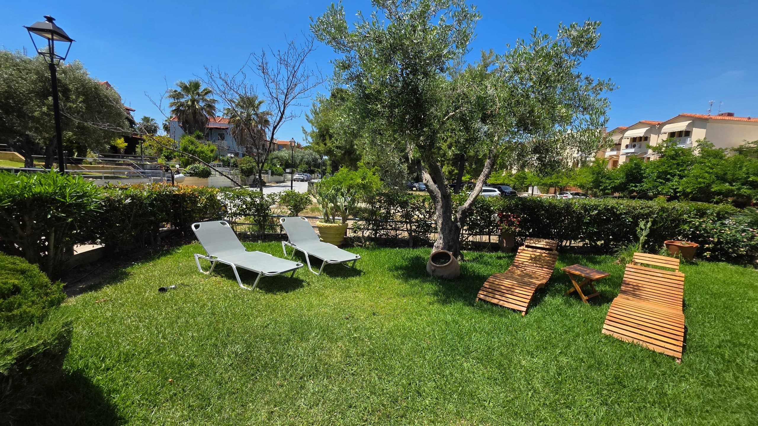Pefkohori 4 Bedroom Villa with BBQ, Garden and Parking near the Beach, Pefkochori – photo 26 of 29