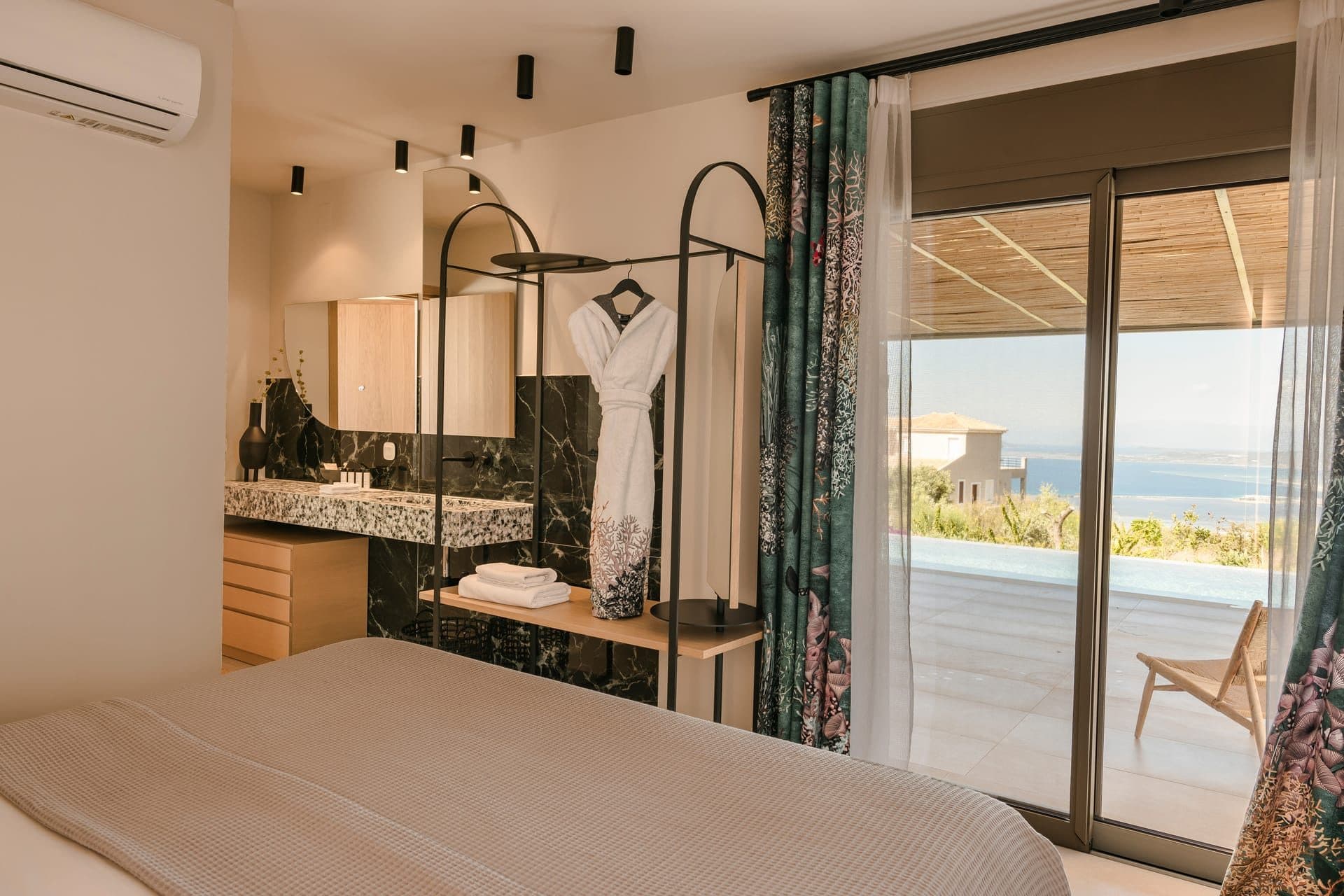 Exclusive 3 Bedroom Sea View Villa with Private Heated Pool, Lefkada – photo 2 of 21
