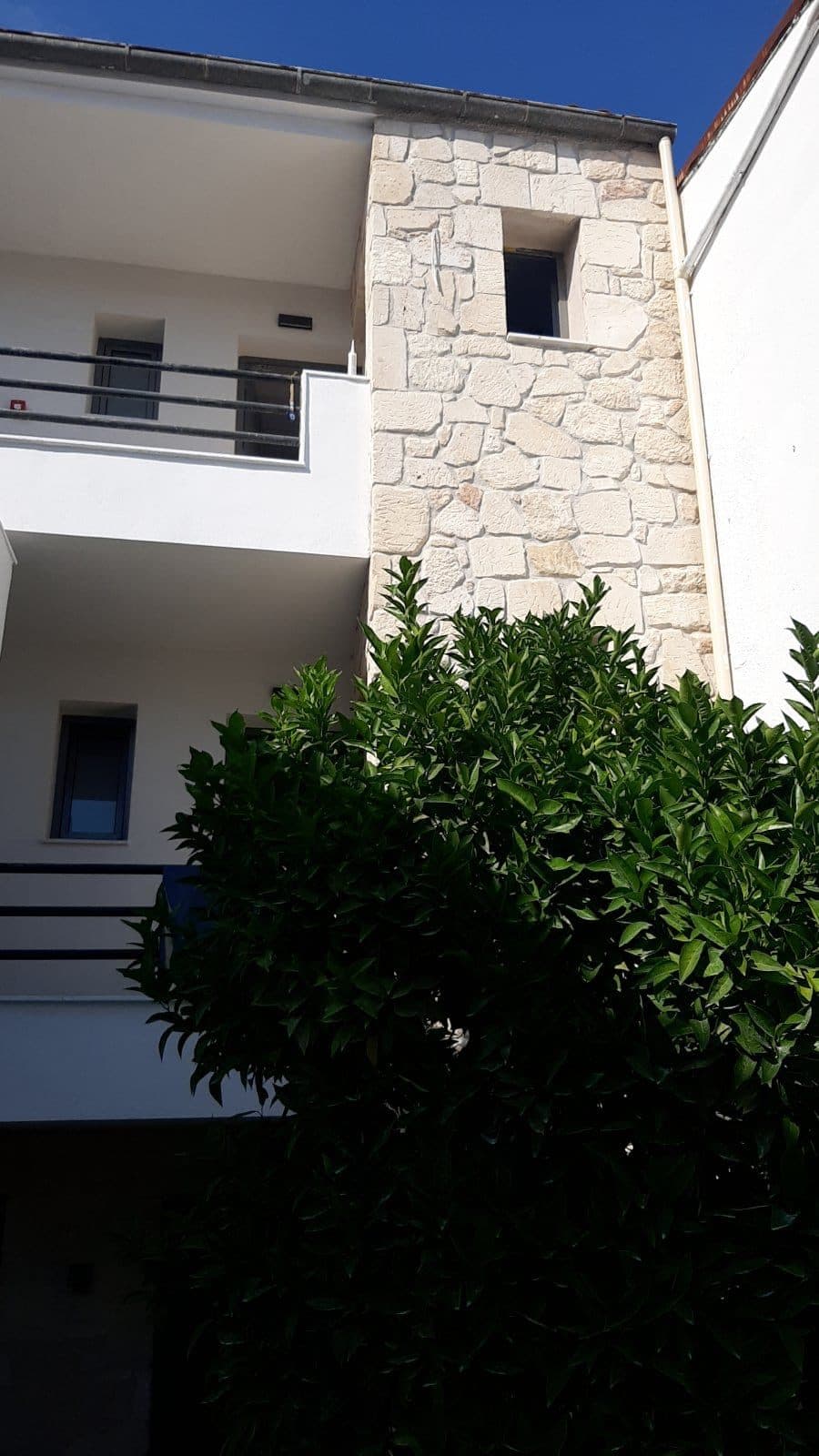 Amalthia Luxury Suites, Polychrono – photo 4 of 23