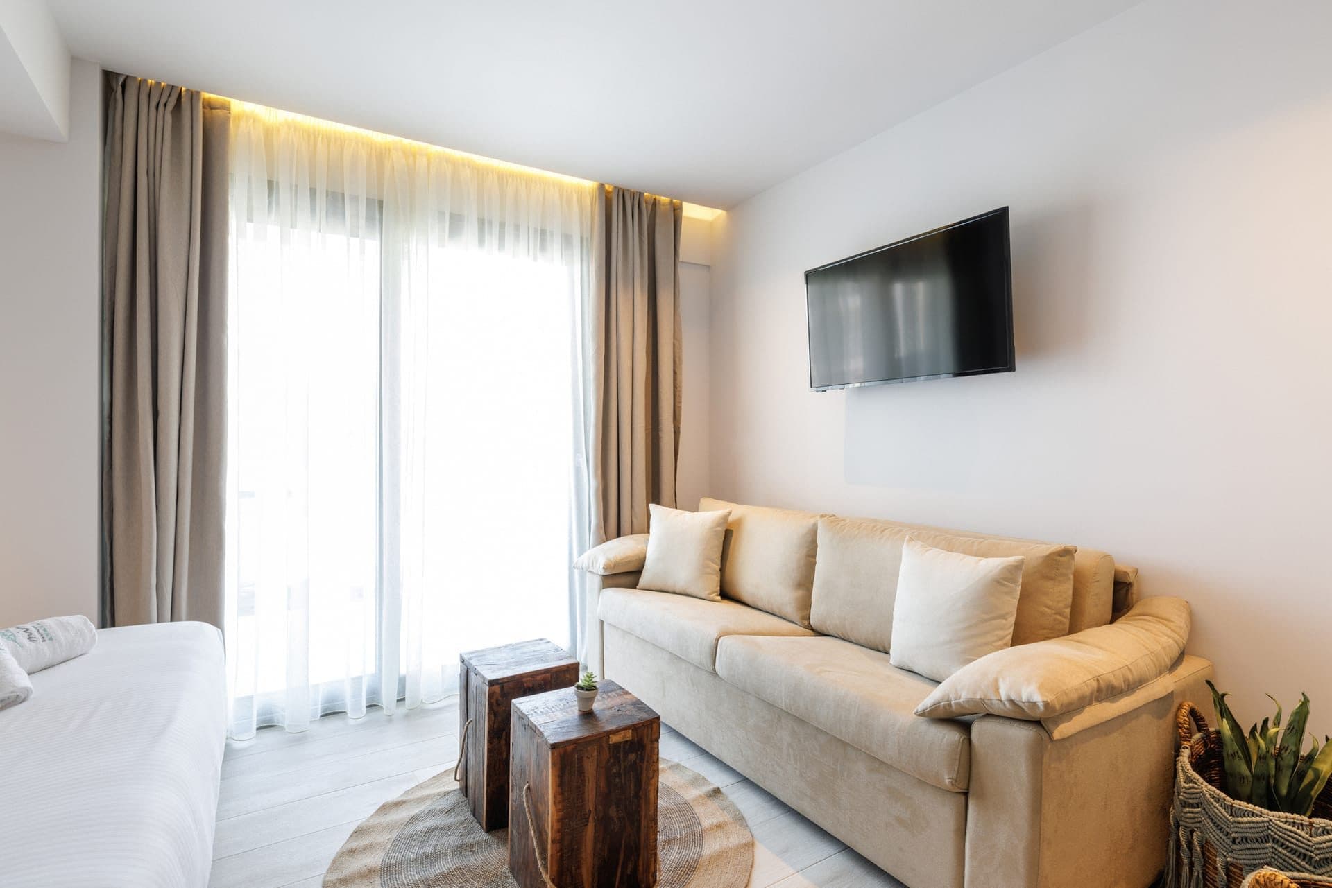 Premium Suite | Ground Floor, Polychrono – photo 7 of 17