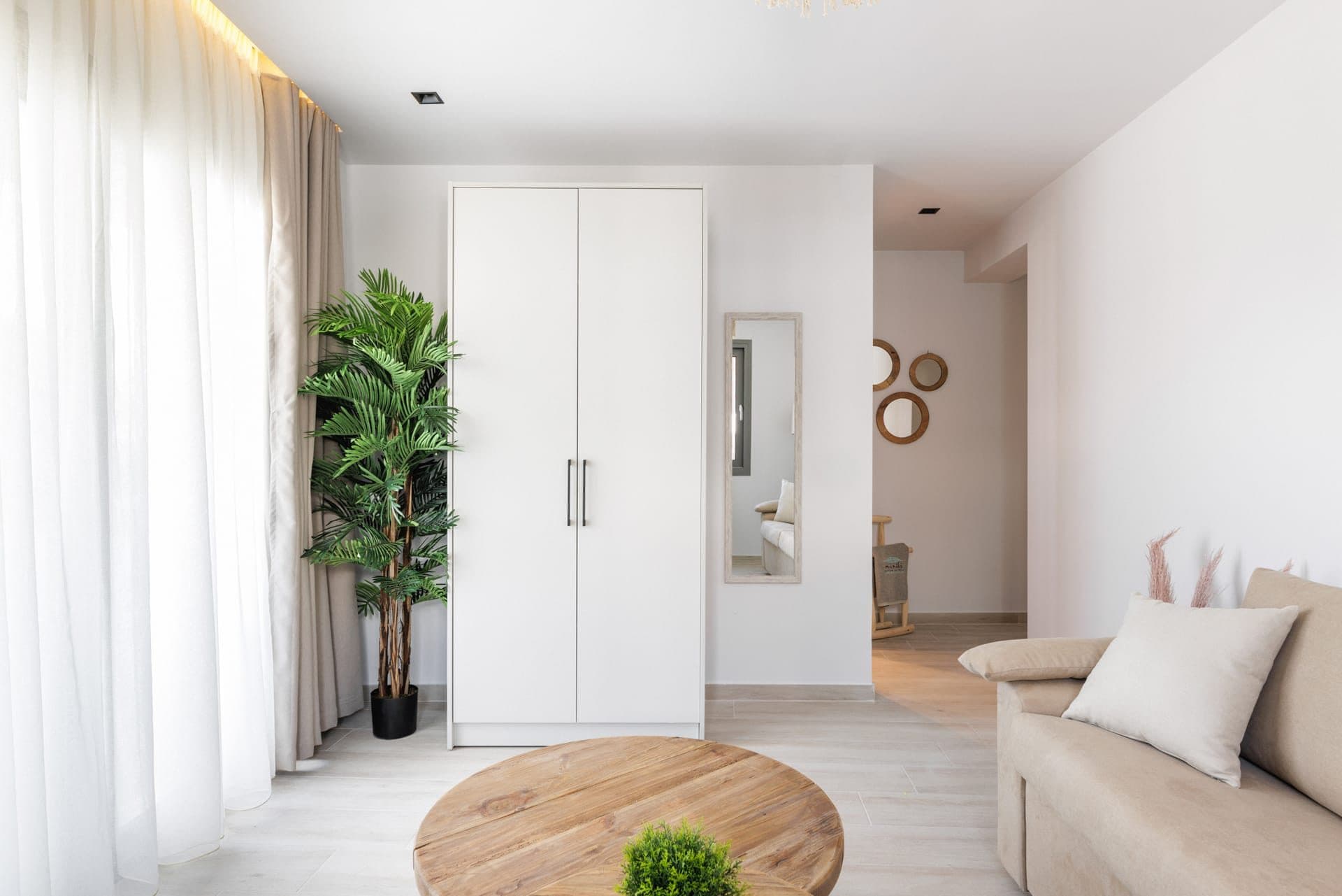 Deluxe Suite | One Bedroom, Polychrono – photo 16 of 23