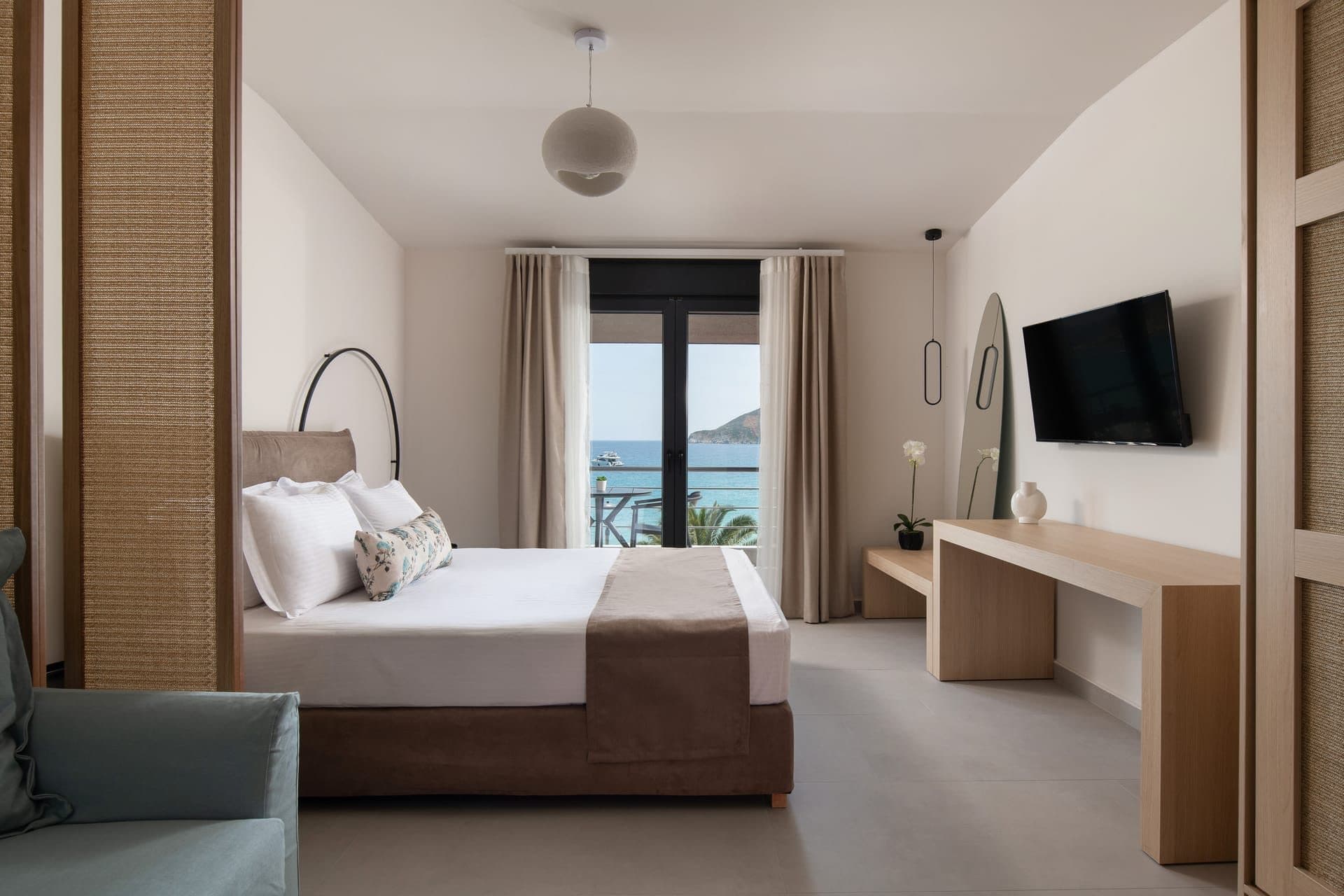 Suite with Sea View, Kalamitsi – photo 6 of 19