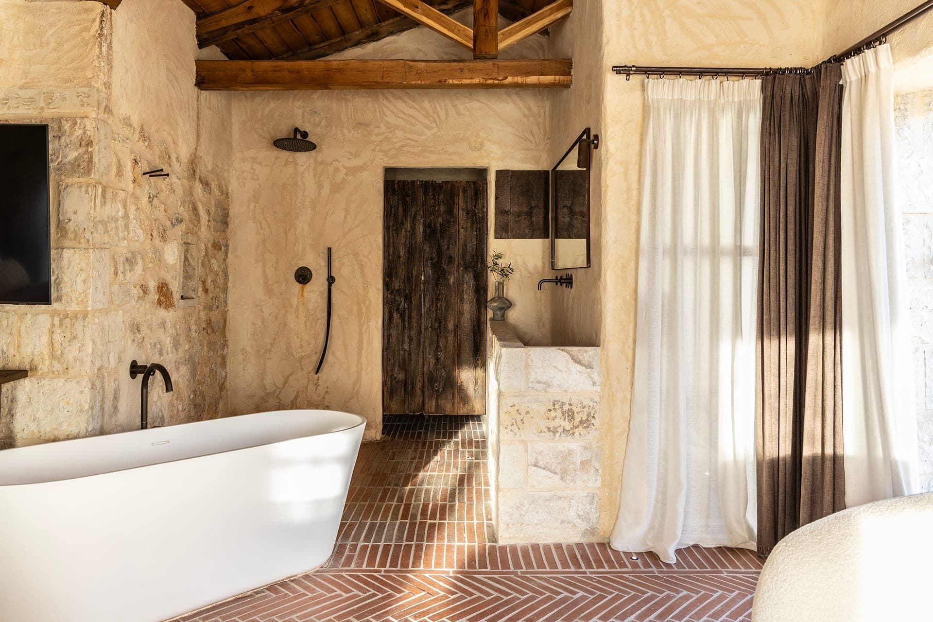 Design Suite with Private Heated Pool (Upper Floor) | 45m2, Rethymno – photo 2 of 14