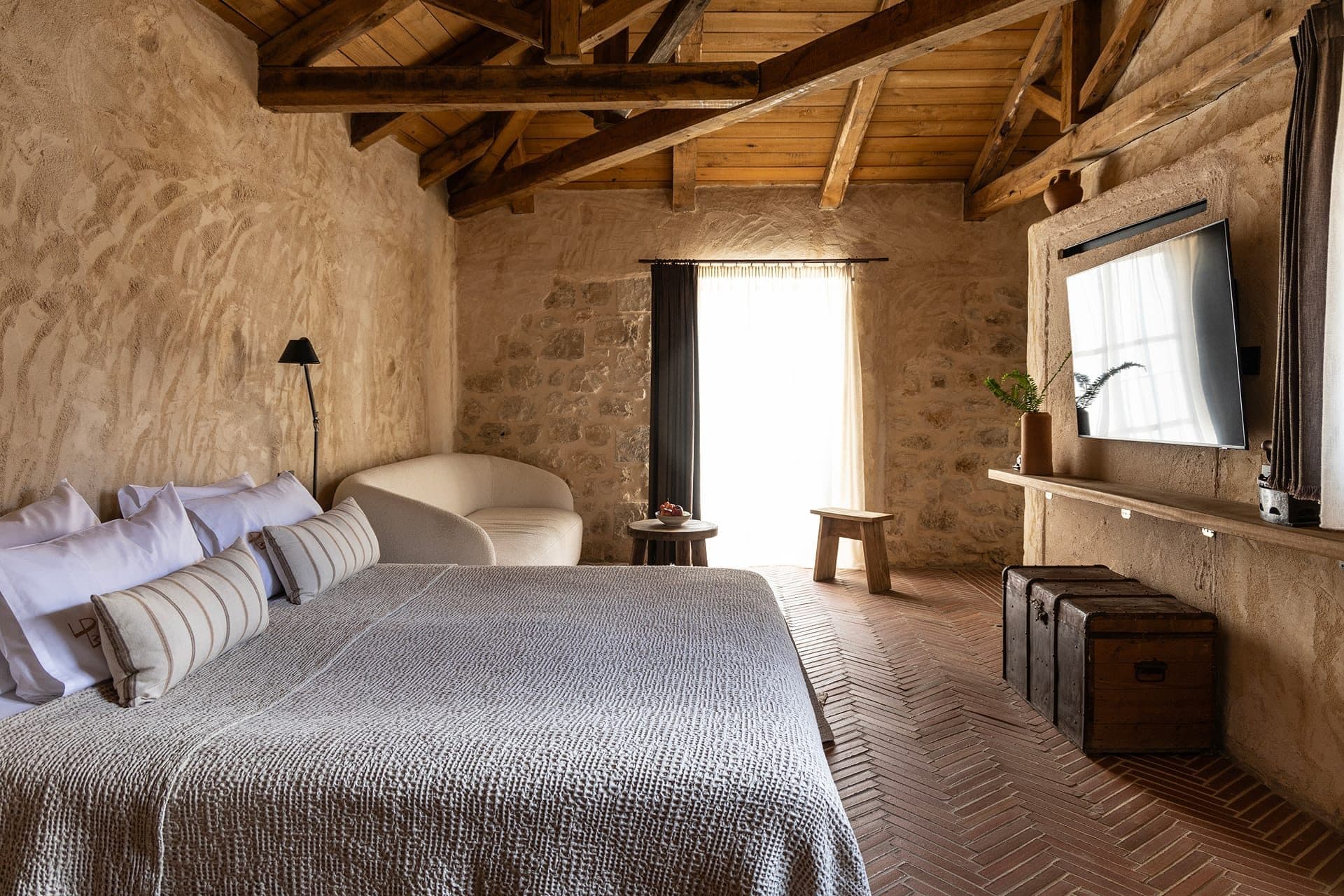 Design Suite with Private Heated Pool (Upper Floor) | 45m2, Rethymno – photo 10 of 14