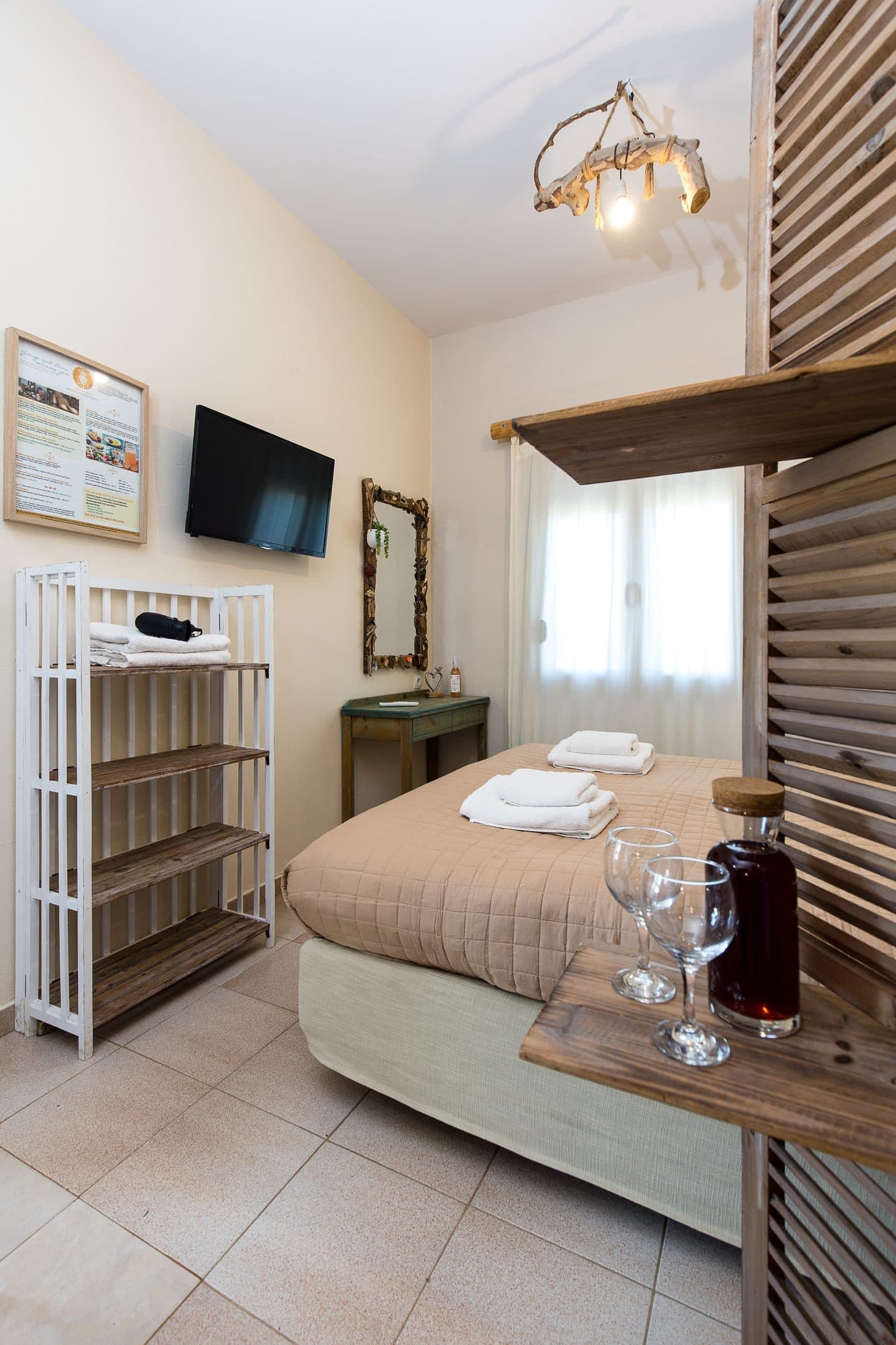 Budget Double Room #3, Kissamos – photo 13 of 23