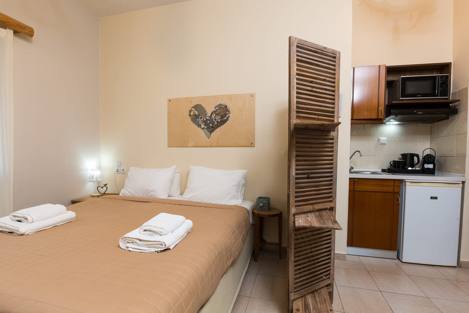Budget Double Room #3, Kissamos – photo 4 of 23
