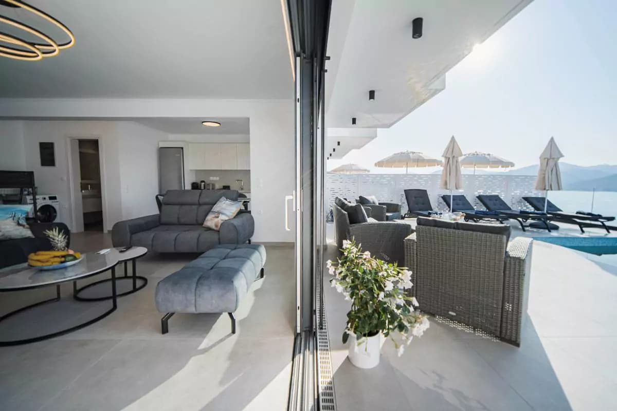 Alexandria Seaside Luxury Villa 2, Kriaritsi – photo 2 of 32
