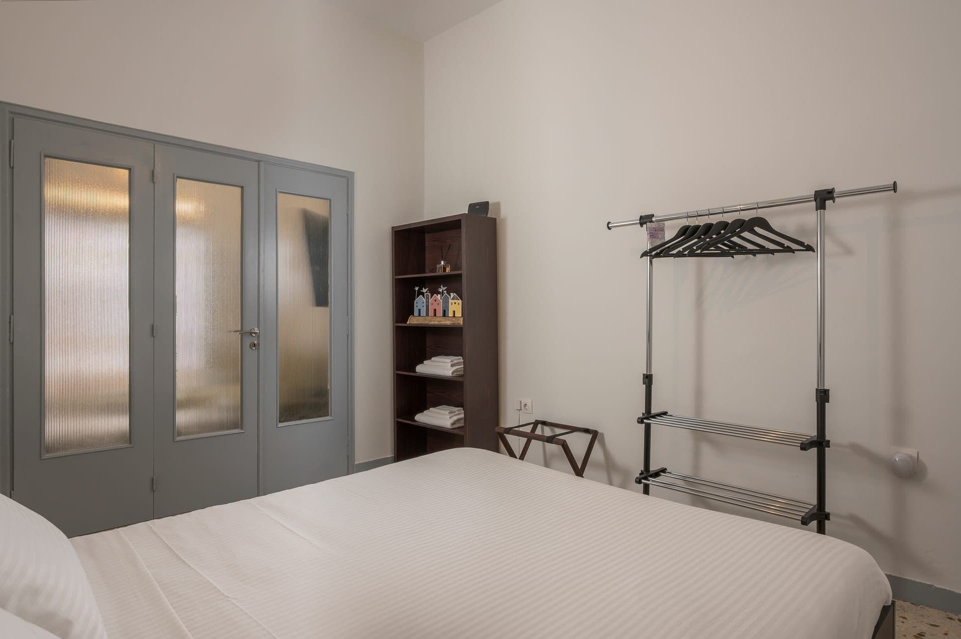Two-Bedroom Apartment with Old Town View, Chania – photo 10 of 18