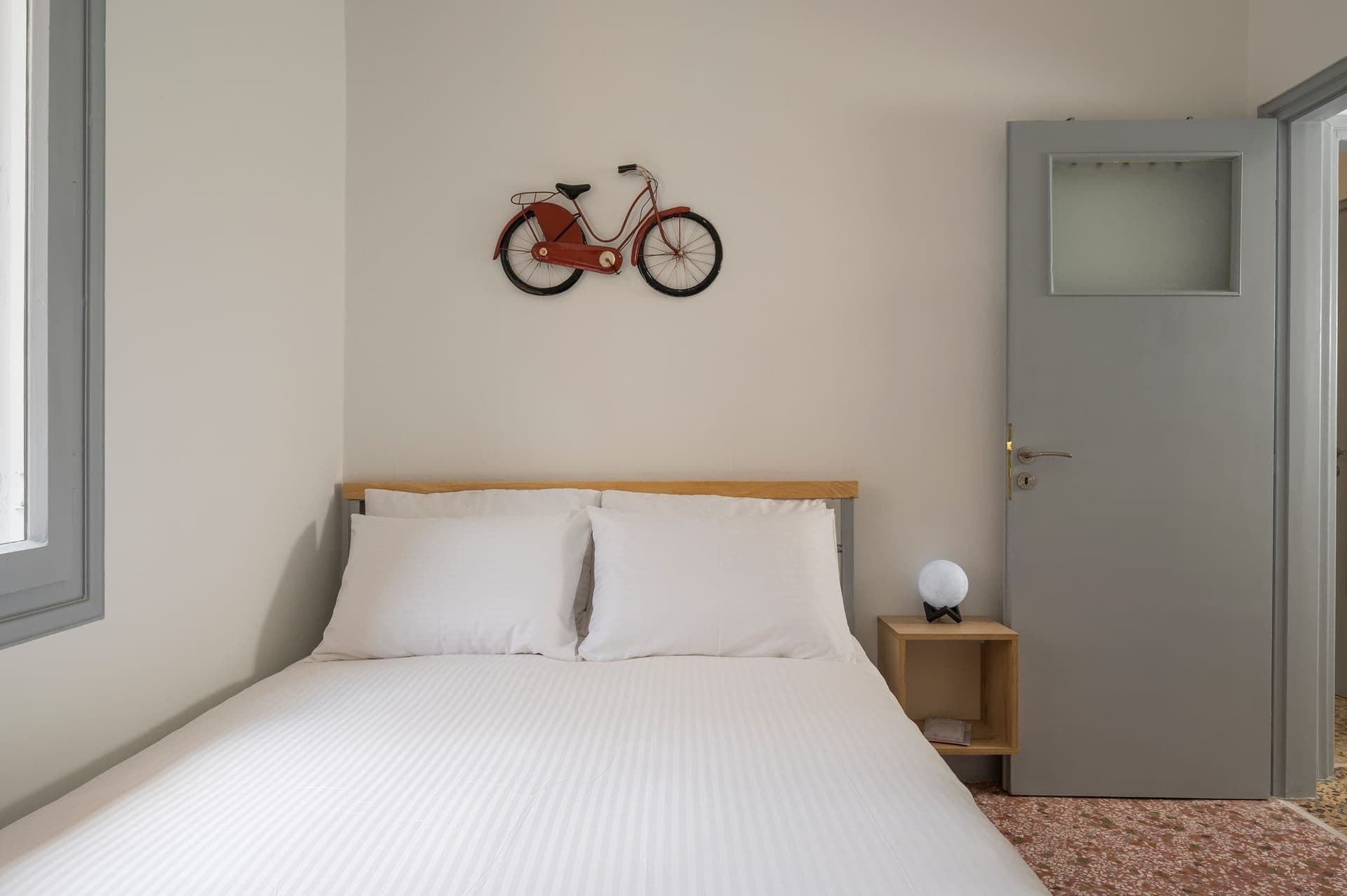 Two-Bedroom Apartment with Old Town View, Chania – photo 11 of 18