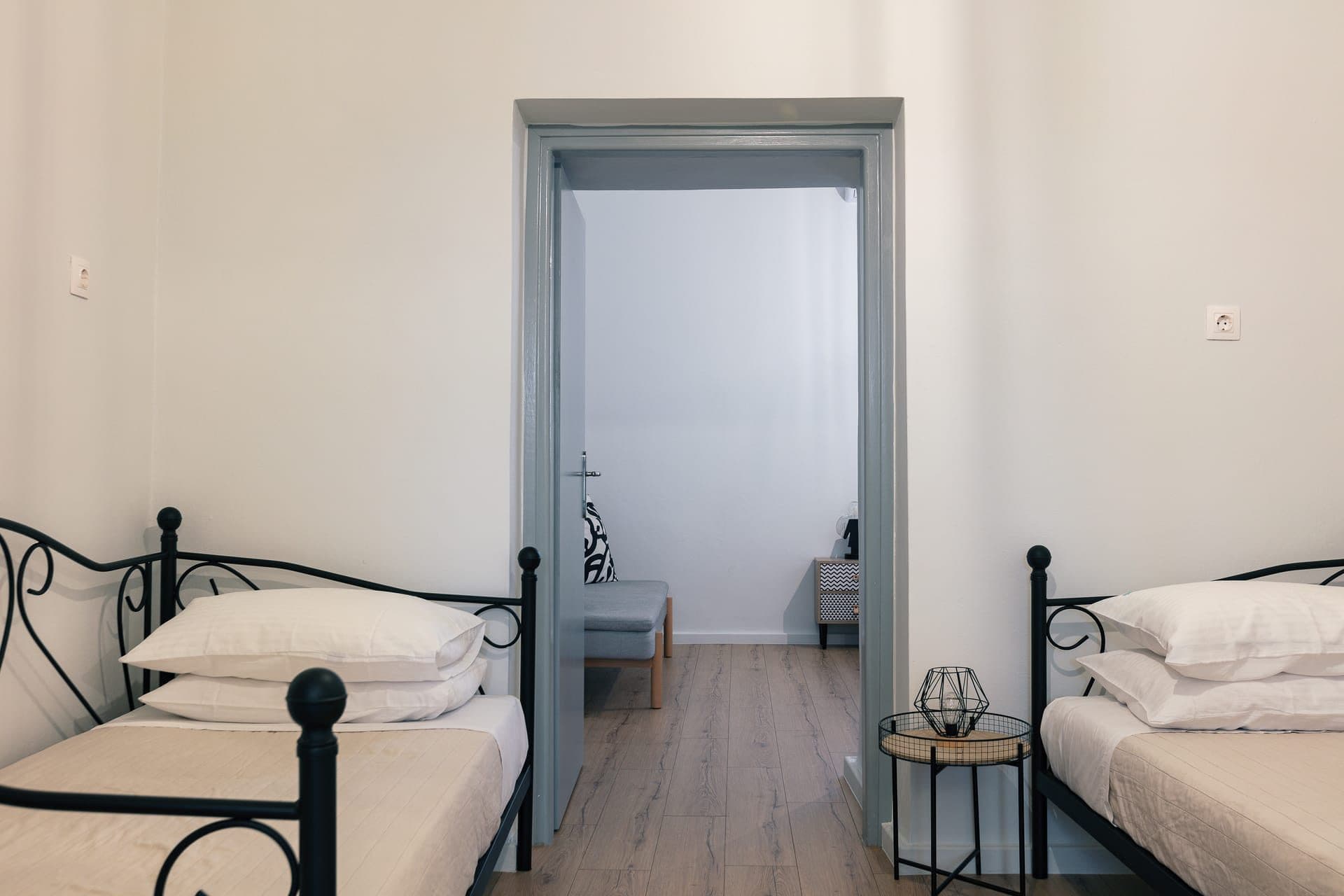Superior Two Bedroom Apartment with Old Town View, Chania – photo 13 of 15