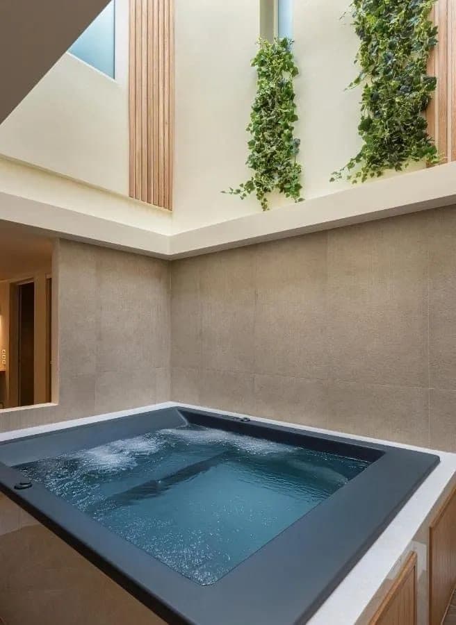 102 - Deluxe Suite with Spa and Private Pool (1st Floor), Rethymno – photo 8 of 16