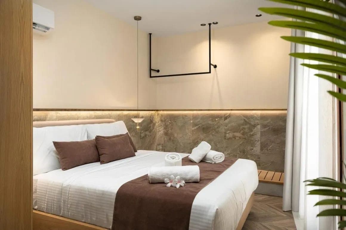 103 - Deluxe Suite with Spa and Sea View (2nd Floor), Rethymno – photo 6 of 11