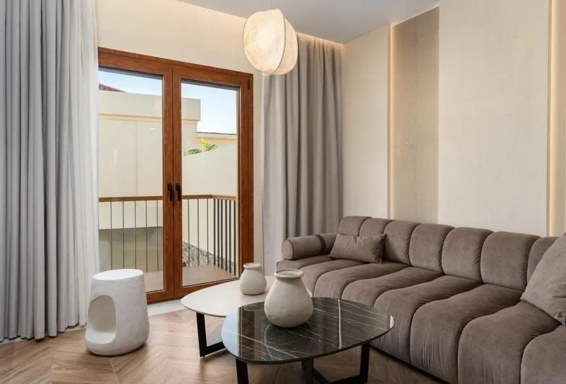 104 - Deluxe Suite with Spa and Pool View (2nd Floor), Rethymno – photo 7 of 8