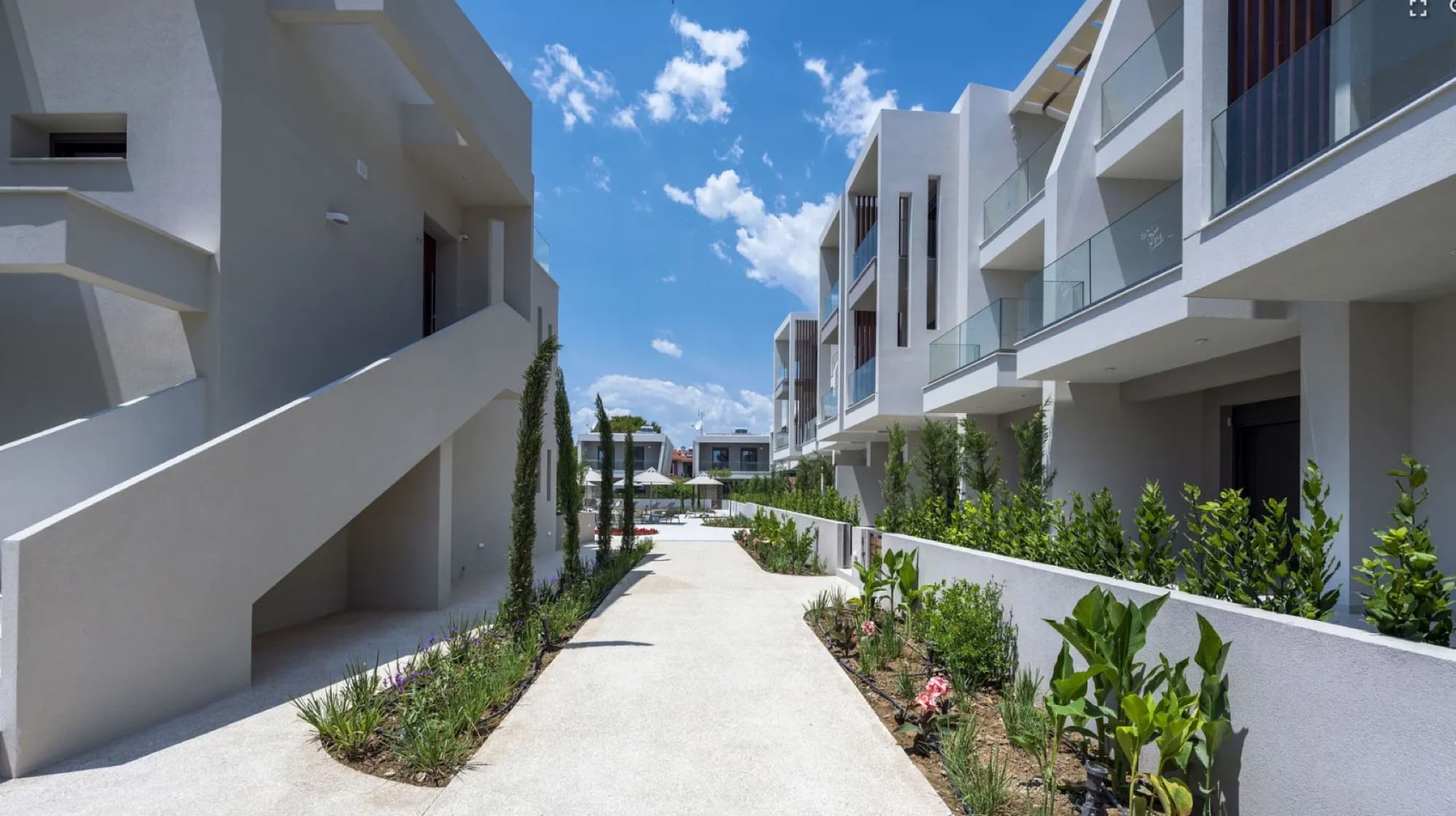 New-Build 126 m² Three-Bedroom Maisonette for Sale in Nikiti, Sithonia, Nikiti – photo 37 of 40