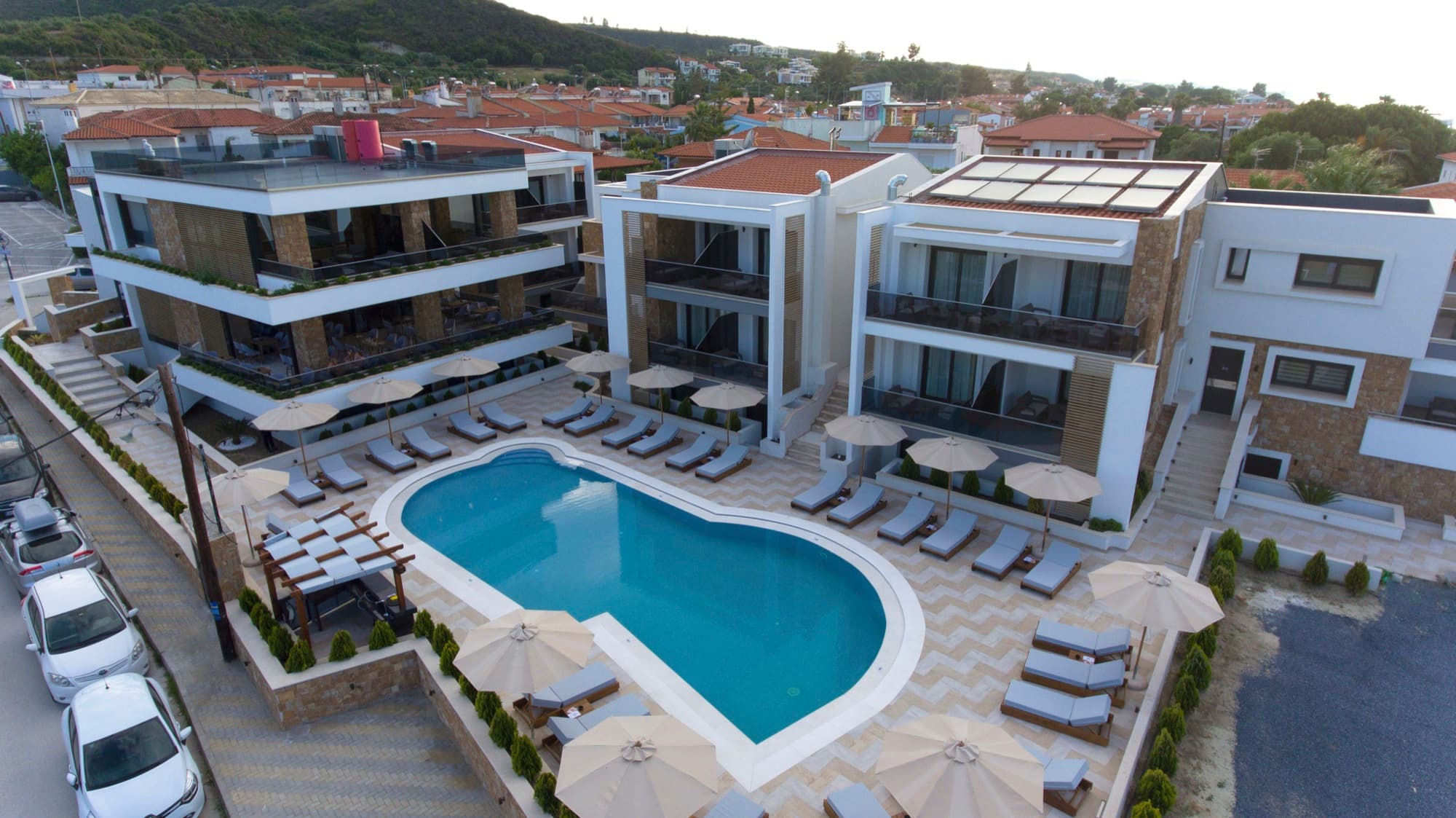 25-Room Hotel for Sale in Pefkochori, Halkidiki, Pefkochori – photo 34 of 37