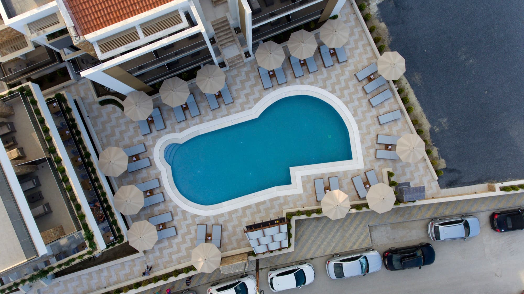 25-Room Hotel for Sale in Pefkochori, Halkidiki, Pefkochori – photo 36 of 37