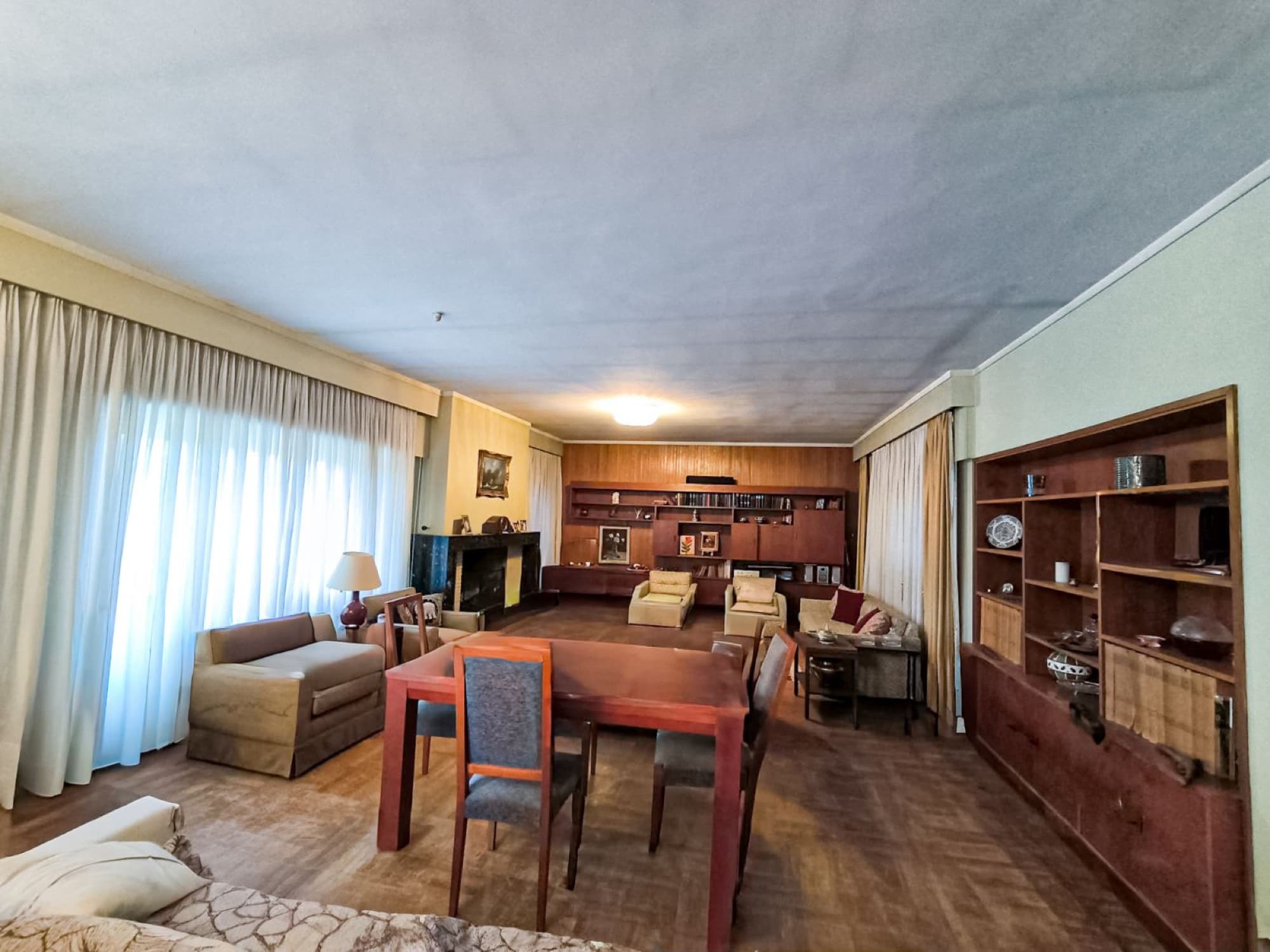 660 m² Three-Level Apartment Complex for Sale in Panorama, Panorama – photo 8 of 36