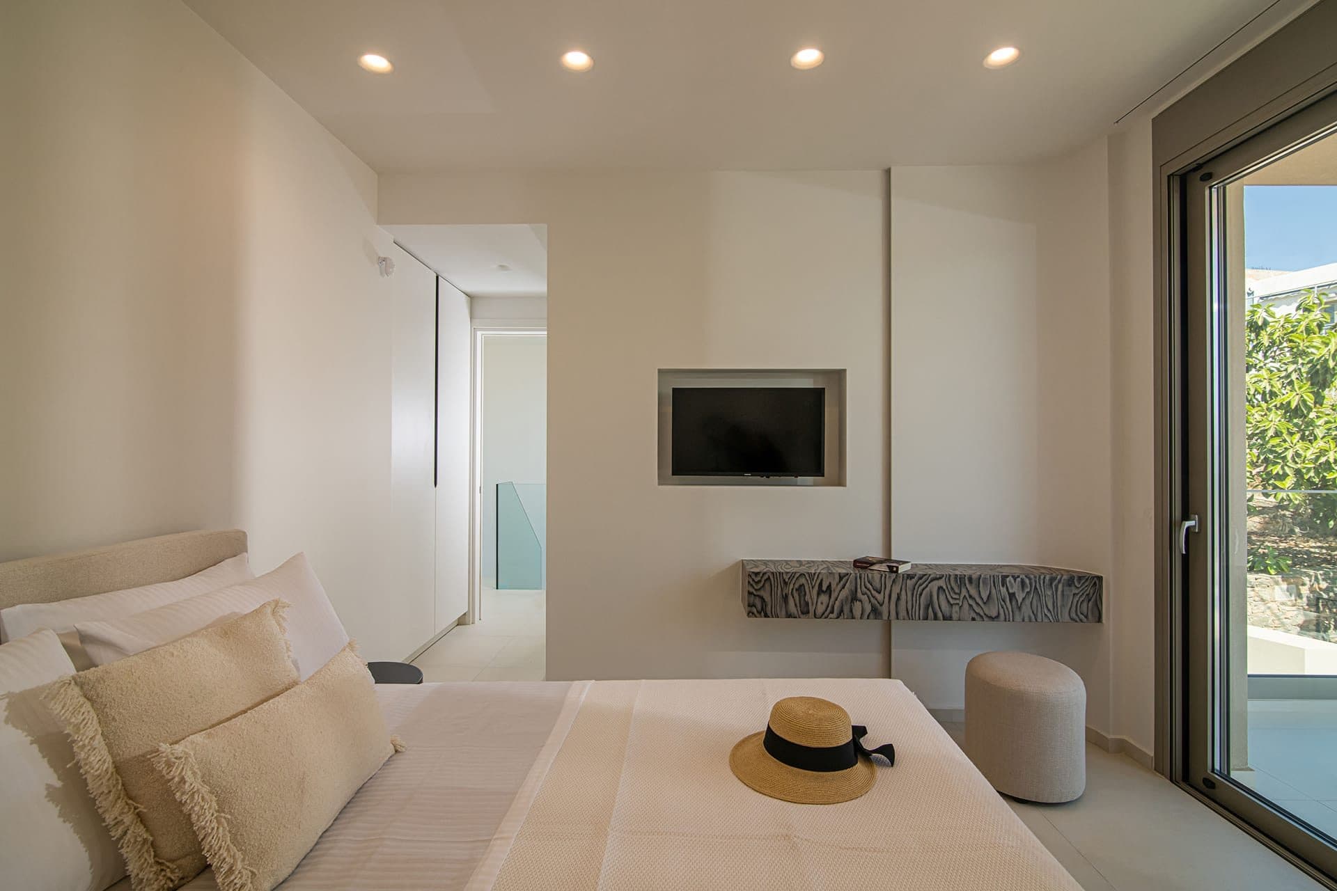 Deluxe Room Side Sea View, Ammoudara – photo 4 of 4