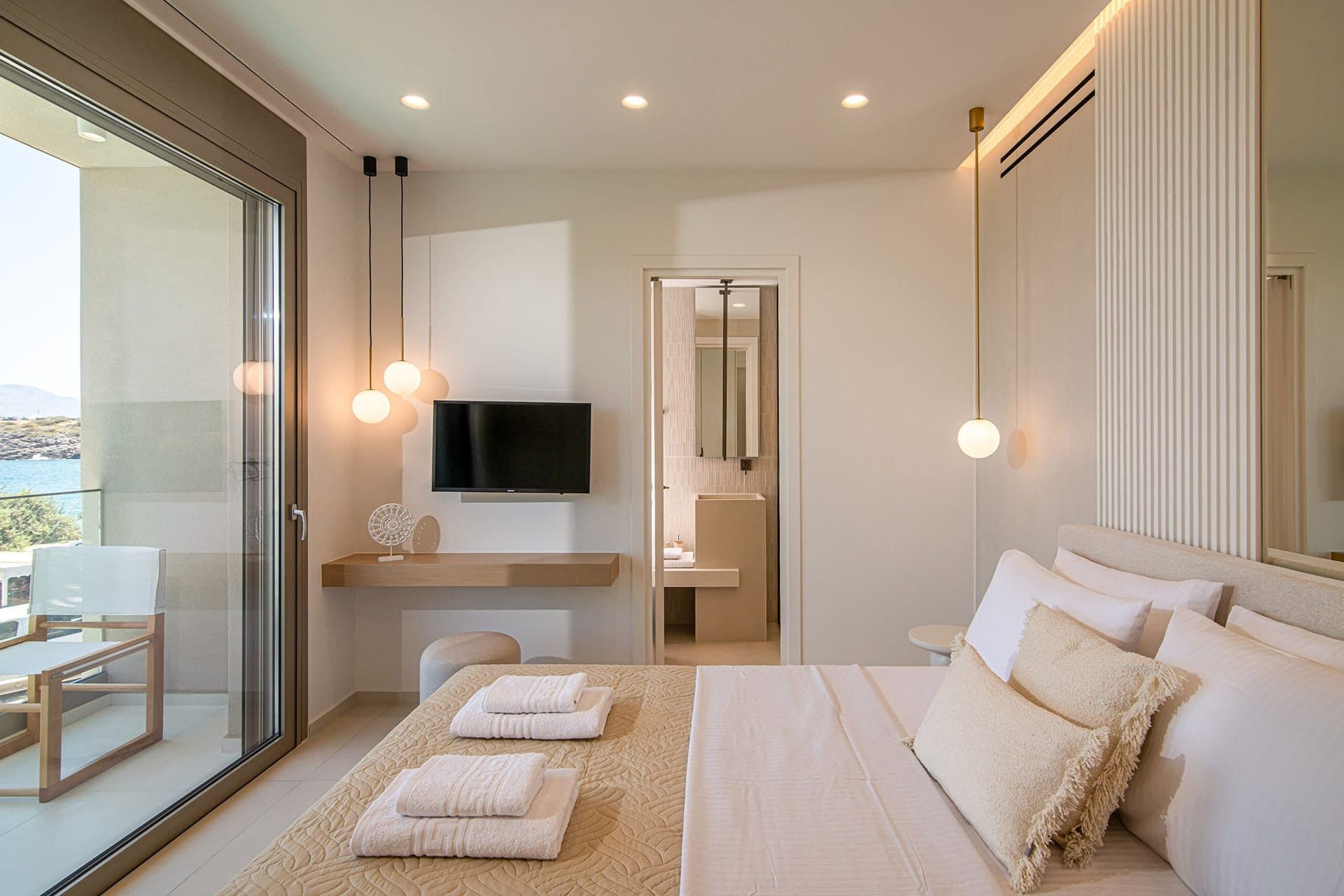 Deluxe Rooms with Sea View, Ammoudara – photo 4 of 21