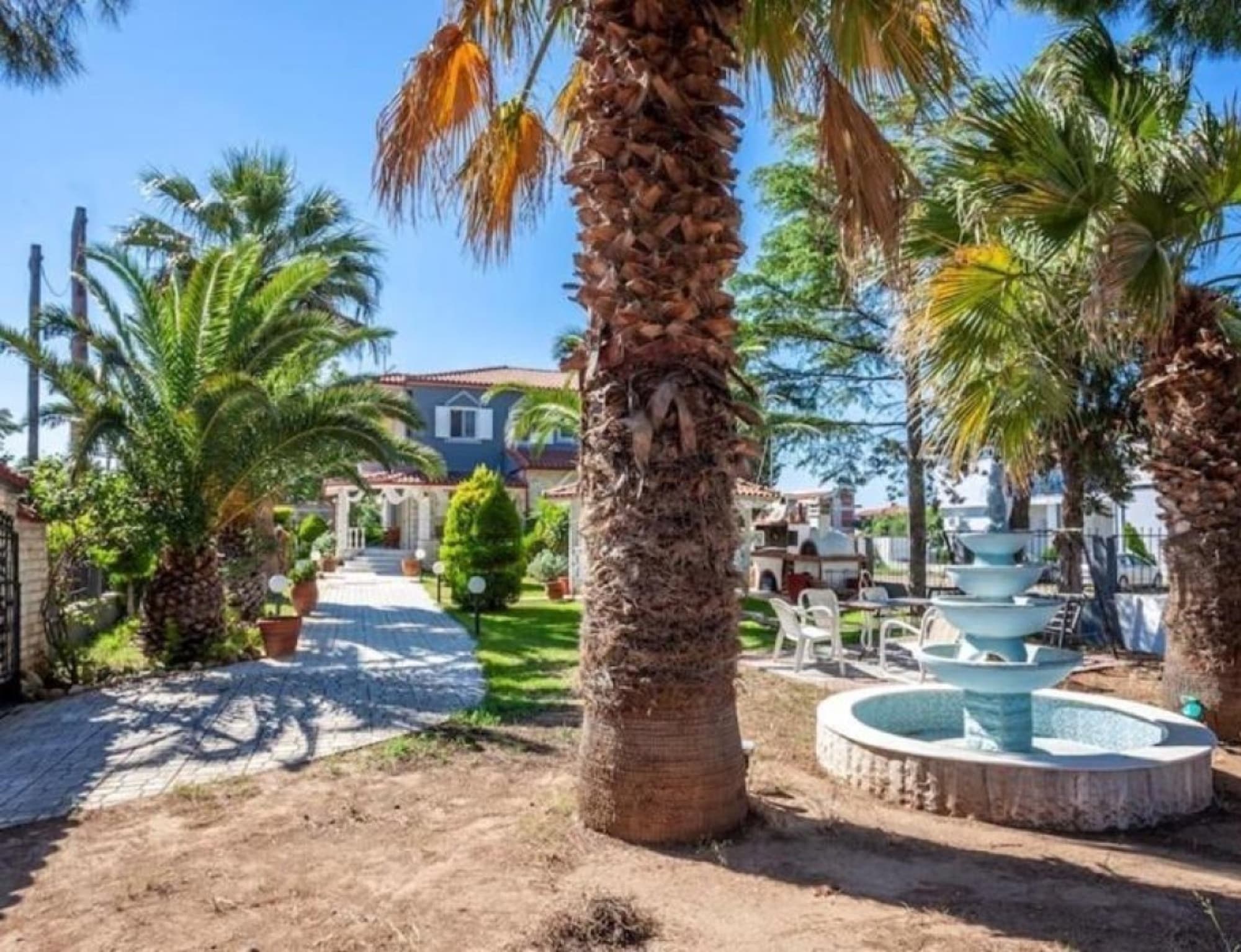 Five-Bedroom Villa for Sale in Nikiti, Halkidiki - 150 m², Nikiti – photo 27 of 36
