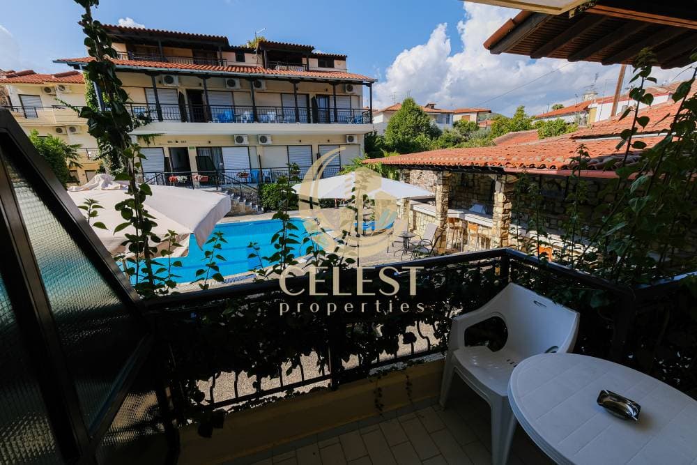 71-Room Hotel for Long-Term Rent in Pefkochori, Halkidiki, Pefkochori – photo 6 of 17