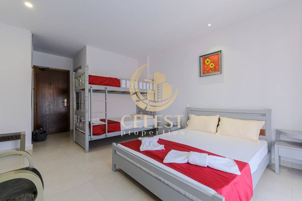 71-Room Hotel for Long-Term Rent in Pefkochori, Halkidiki, Pefkochori – photo 8 of 17