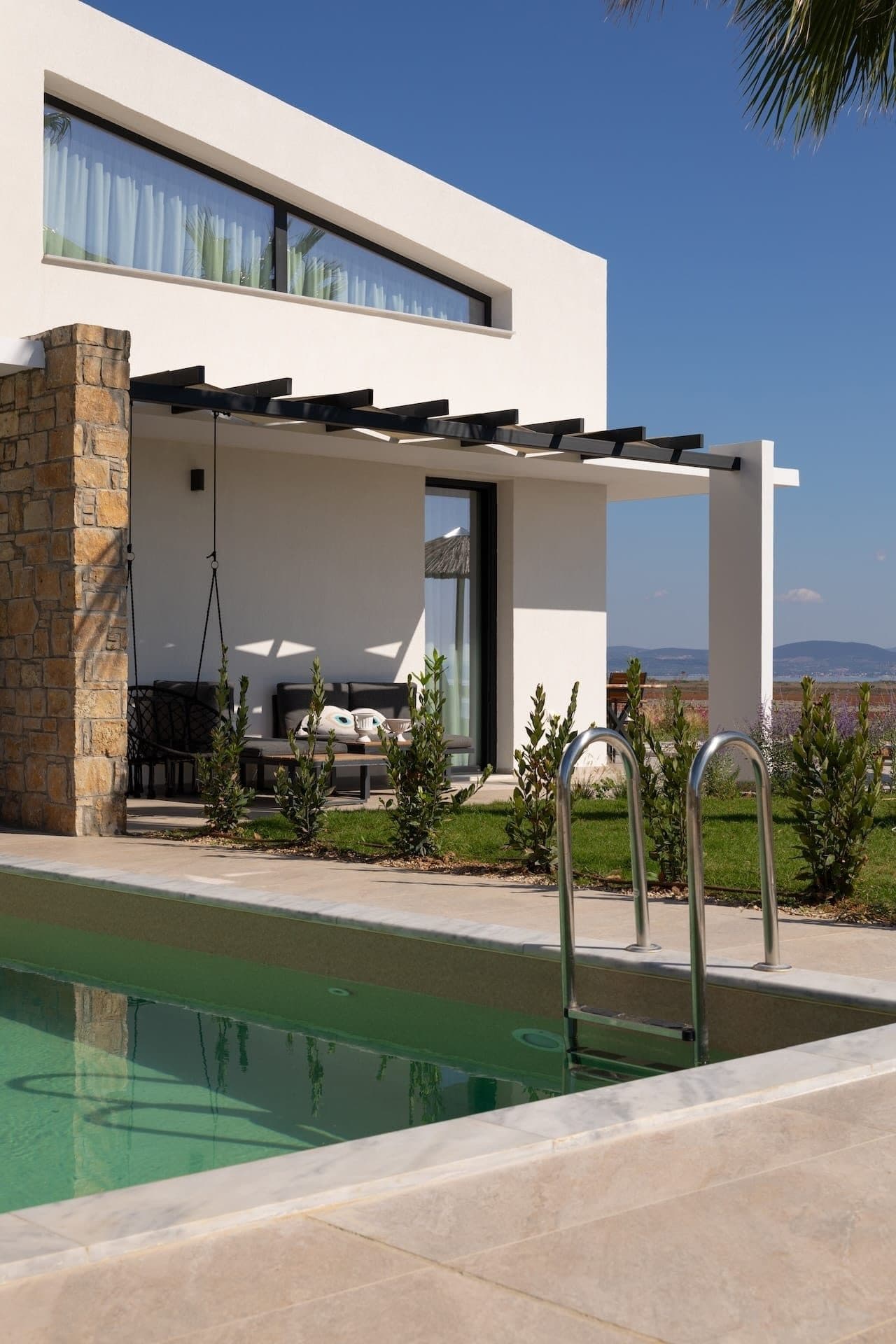 The Iconic - 3 Bedroom Villa with 2 Private Pools, Nea Moudania – photo 5 of 28