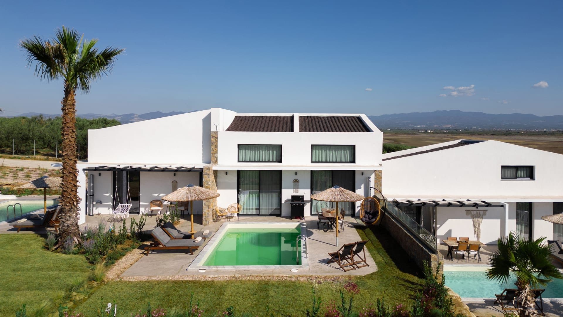The Magnificent - 4-bedroom Villa, 5 Bathrooms, Nea Moudania – photo 25 of 31