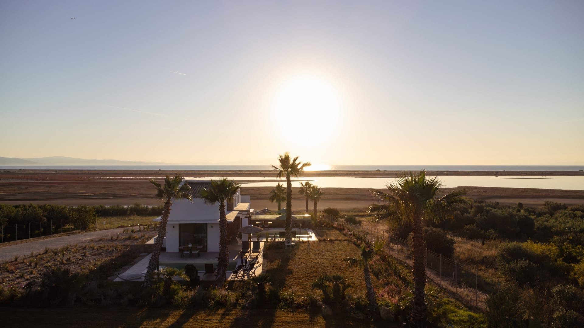 The Magnificent - 4-bedroom Villa, 5 Bathrooms, Nea Moudania – photo 26 of 31