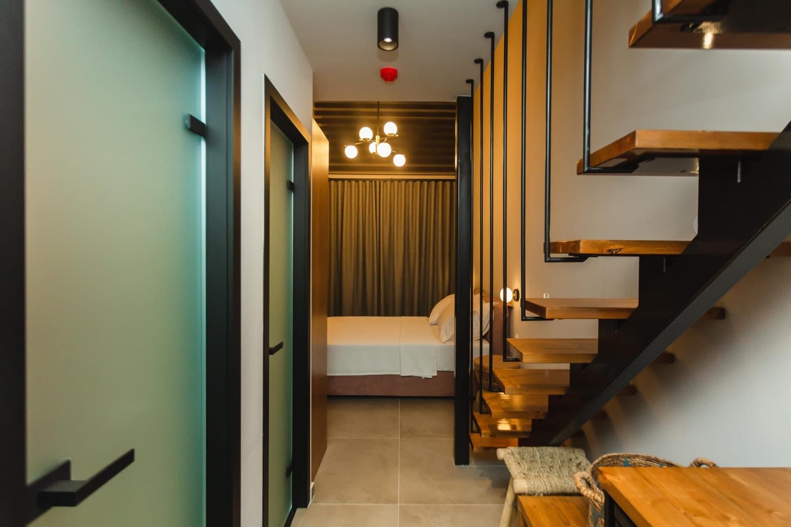 Exclusive Suite Private Pool, Polychrono – photo 5 of 17