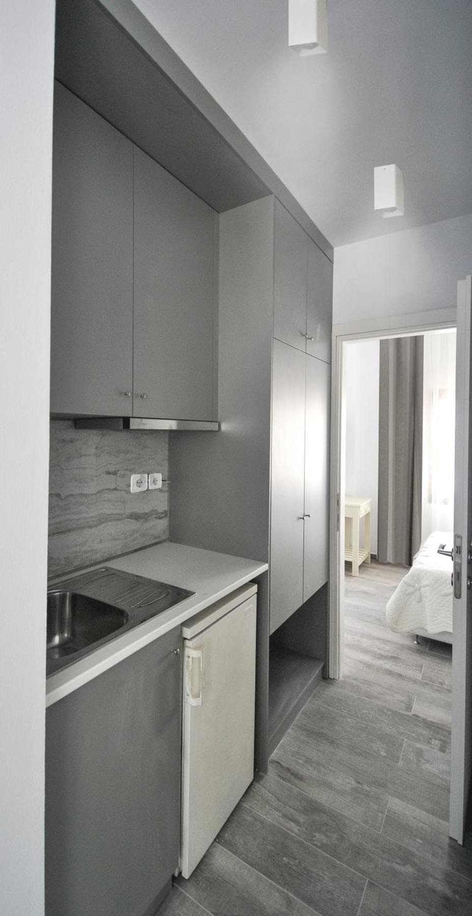 Deluxe Ground Floor Apartment, Polychrono – photo 2 of 11